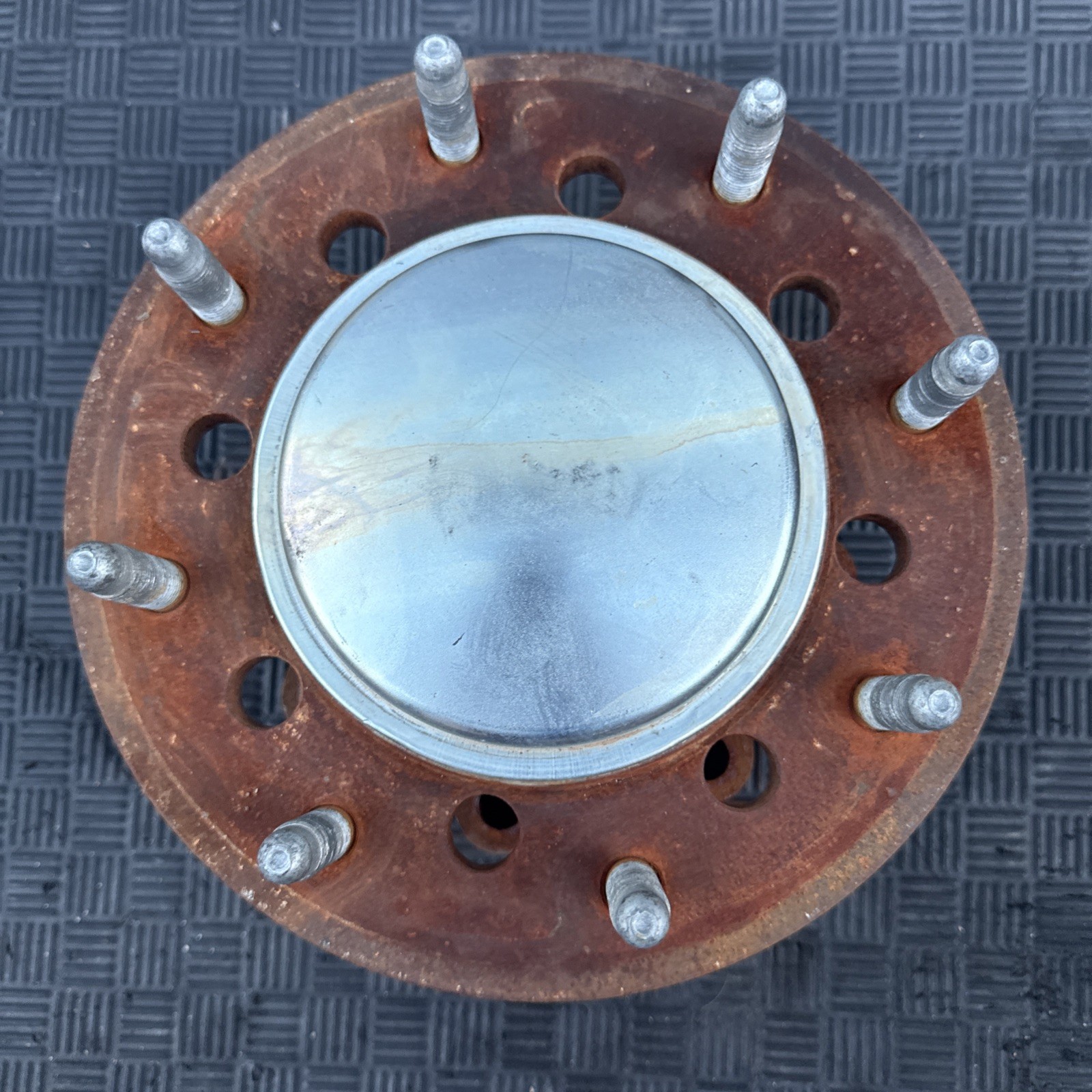 2020-2026 Chevrolet GMC 3500 Dually Front Wheel Hub Spacer OEM CLEAN