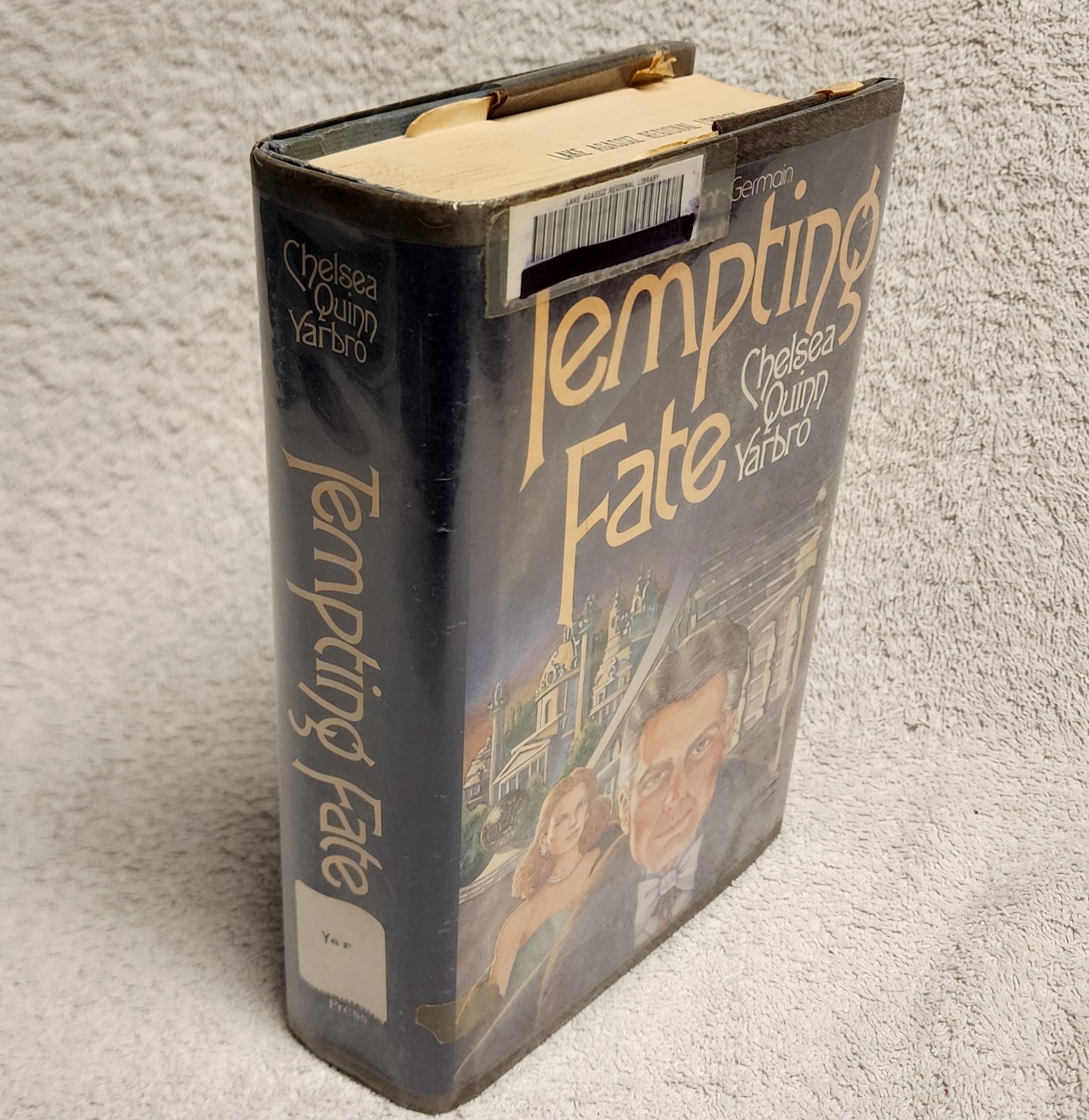 Tempting Fate by Chelsea Quinn Yarbro 1982 Hardcover HCDJ ex lib