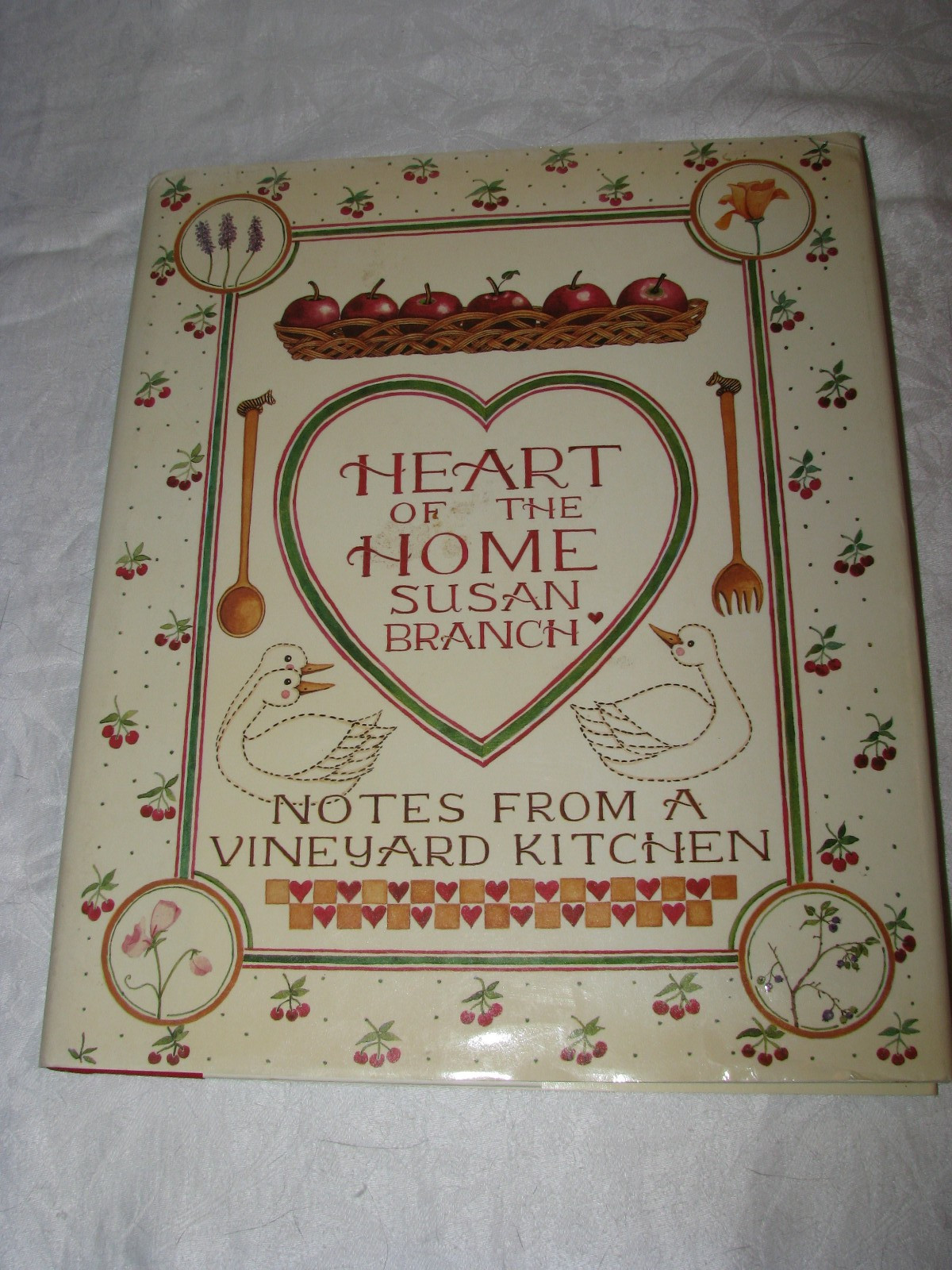 VTG 1986 Heart of the Home by Susan Branch, a Vineyard Kitchen VTG 1986 Heart of the Home by Susan Branch, a Vineyard Kitchen