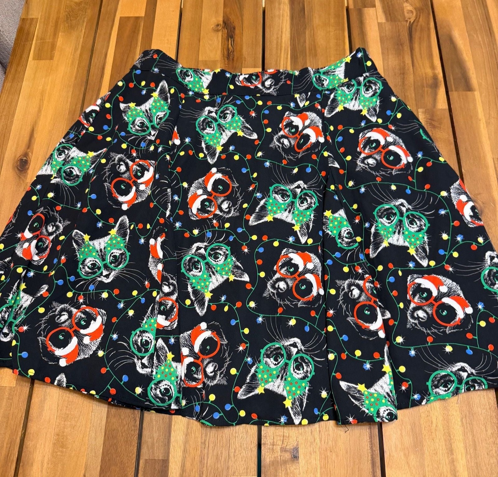 ModCloth Christmas Cats and Dogs Skirt Size M Pleated