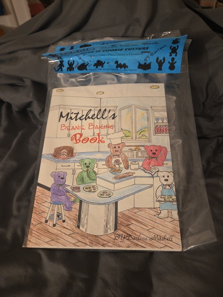 Vintage 1998 Mitchell\'s Beanie Baking Book NIP. TY Beanie Baby Collectible Rare Vintage 1998 Mitchell\'s Beanie Baking Book NIP. TY Beanie Baby Collectible Rare