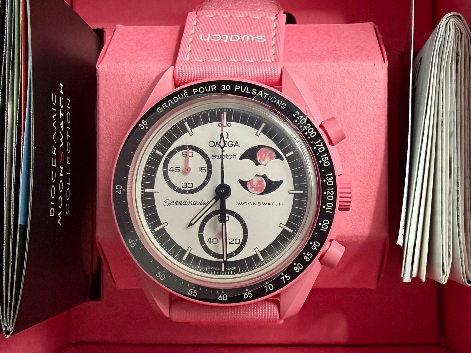 NIB NWT NEW OMEGA x Swatch Mission to the Pink Moonphase Quartz Chronograph 42mm