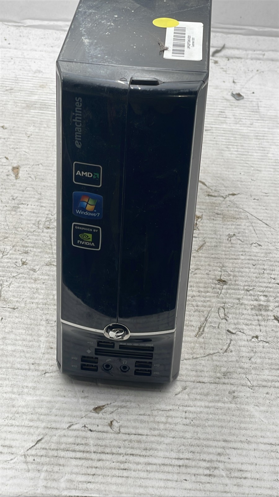 eMachines EL1352-01e AMD Athlon II X2 215 Processor Desktop PC No HDD eMachines EL1352-01e AMD Athlon II X2 215 Processor Desktop PC No HDD