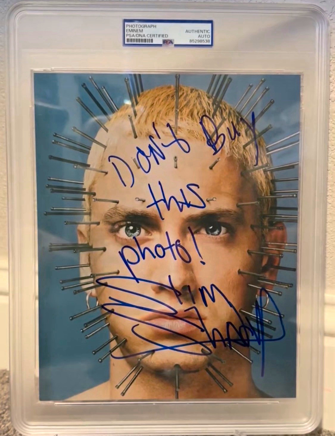Eminem signed Photo “Slim Shady” PSA/DNA Eminem signed Photo “Slim Shady” PSA/DNA
