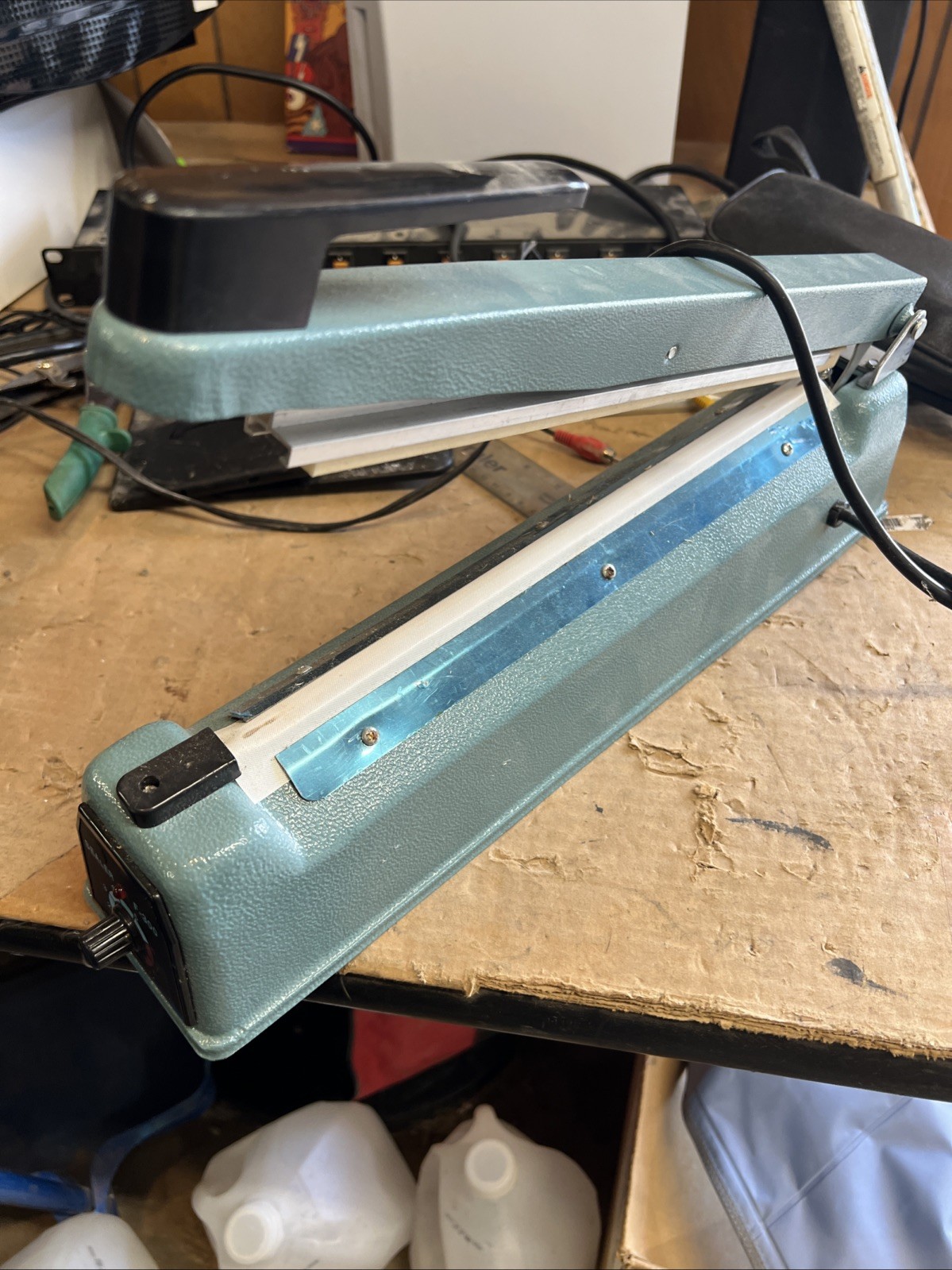 Uline F-300 450W 12 inch Impulse Heat Sealer Packaging Shipping