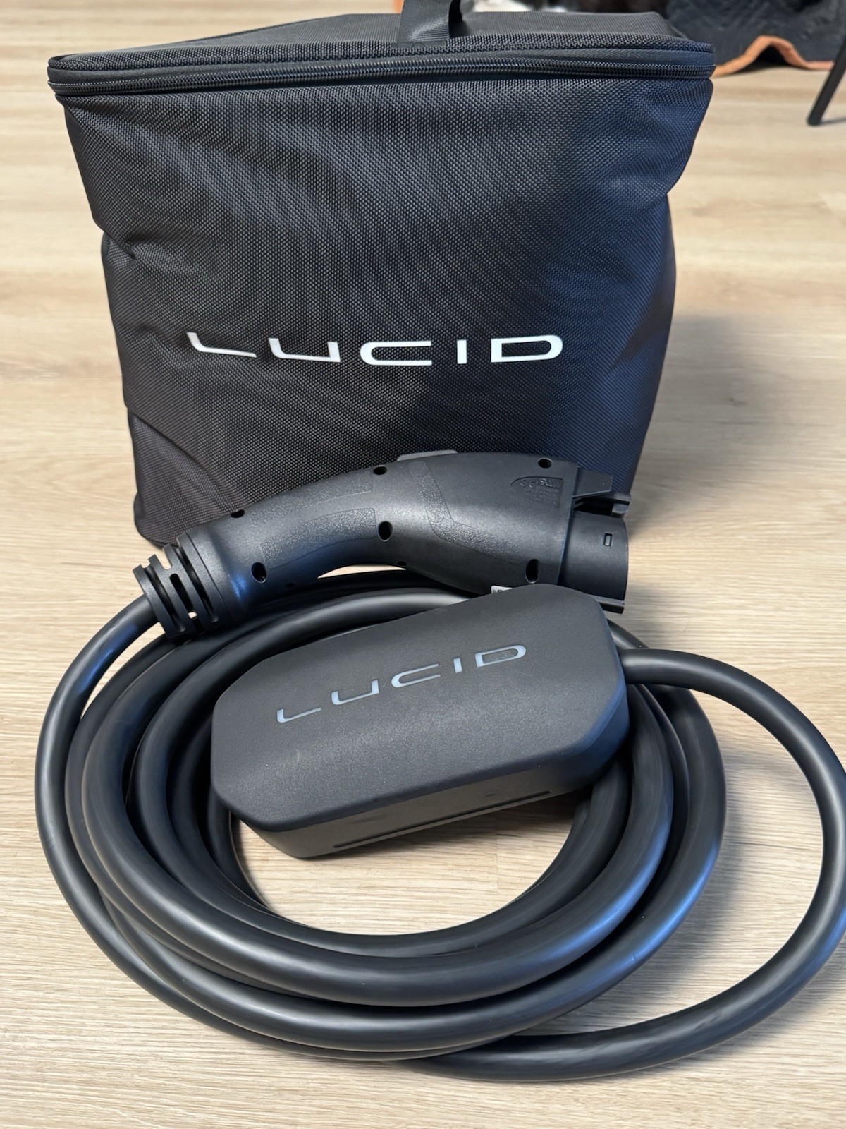 Lucid Air EV Charger level 2 Mobile Charging Cable 40A J1772 240v