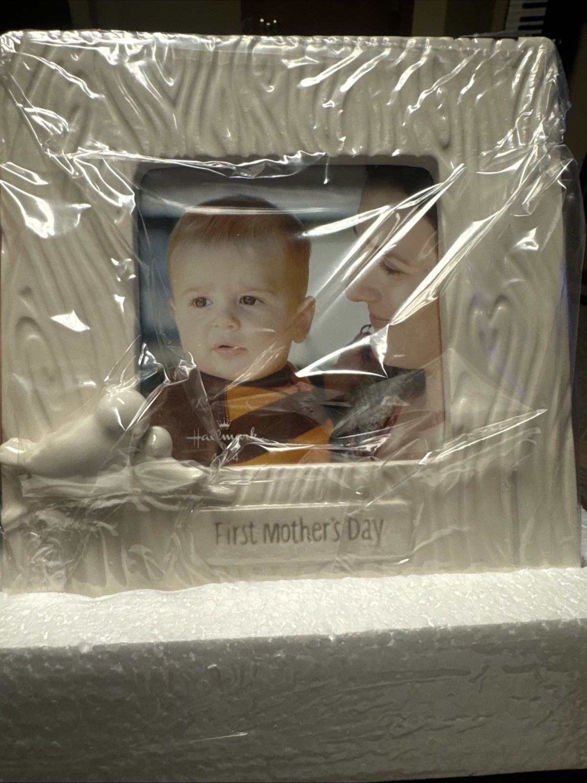Vintage First Mother’s Day Sealed Hallmark Animal Picture Frame Vintage First Mother’s Day Sealed Hallmark Animal Picture Frame