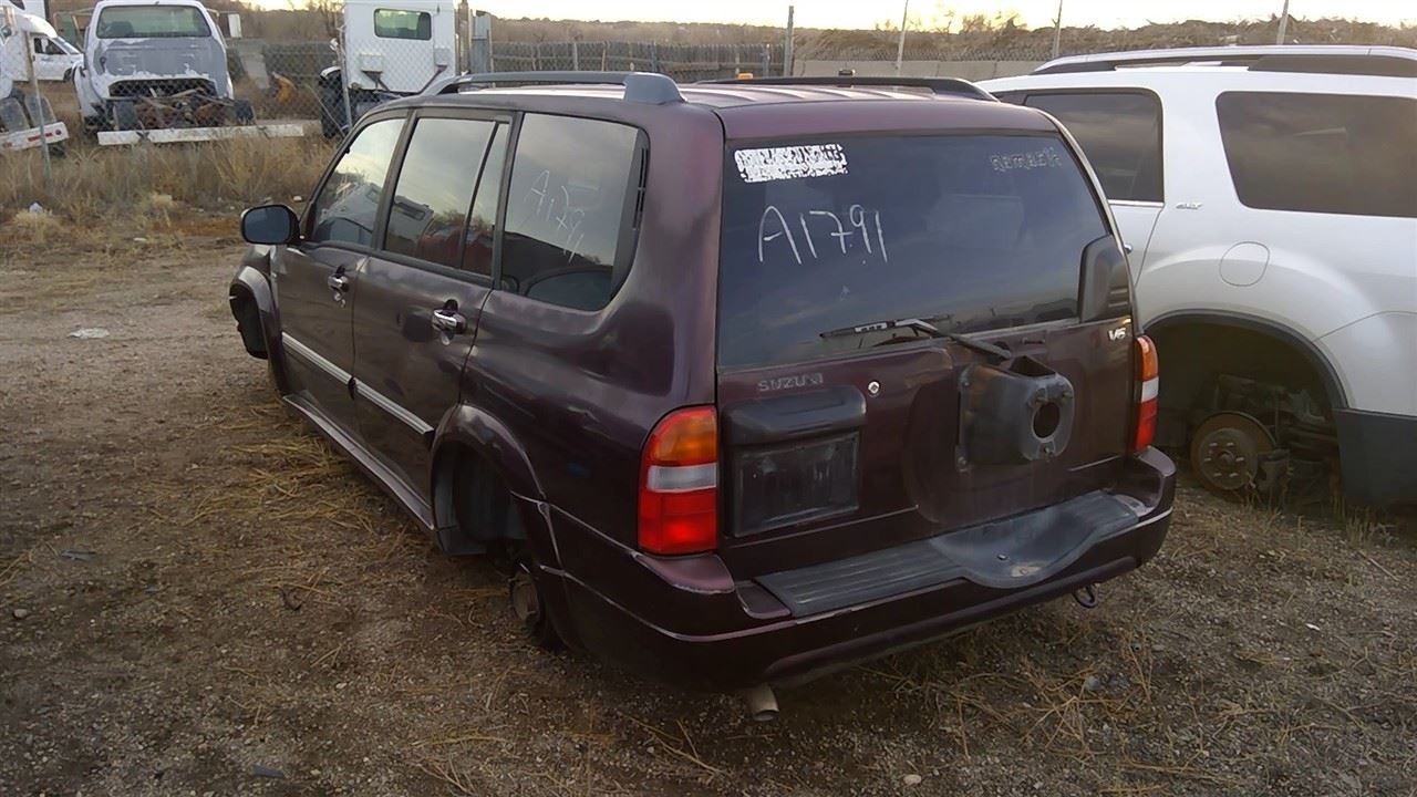 Engine 2.7L VIN 9 6th Digit Fits 01-03 VITARA 569149