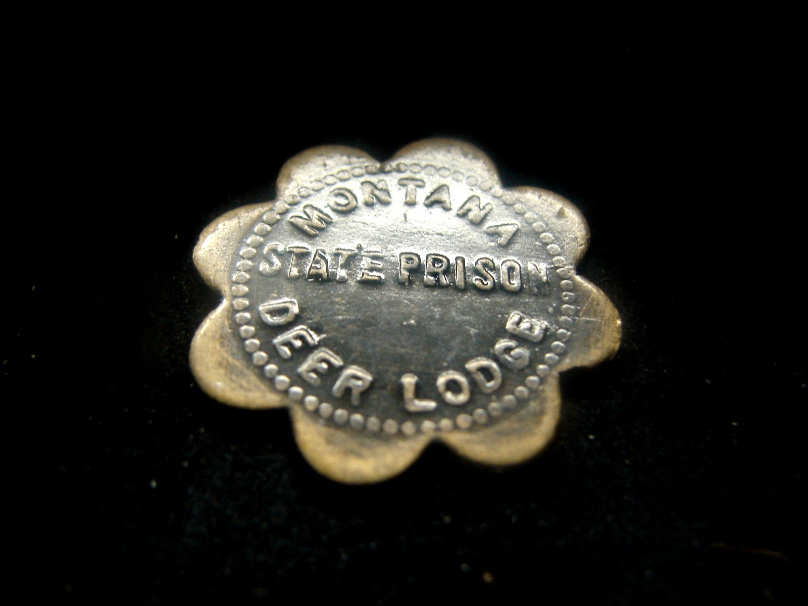DEERLODGE MONTANA  BRONZE PRISONETOKEN  15/16 DIAMETER , HISTORICAL, MISSOULA
