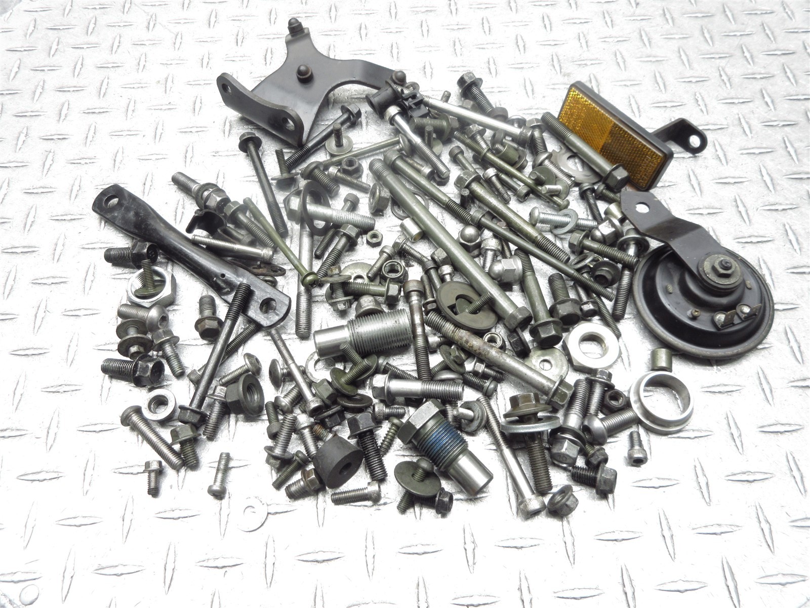 2002 98-03 Yamaha VSTAR 650 Classic XVS650 Hardware Lot Nuts Bolts Screws OEM