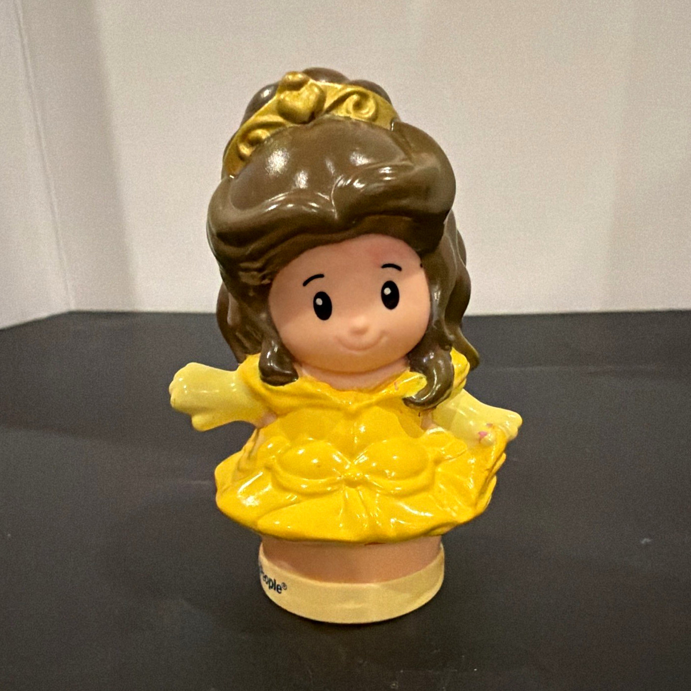 Little People Disney Princess Belle Figure Yellow Dress Vintage 2002 MPN C6118