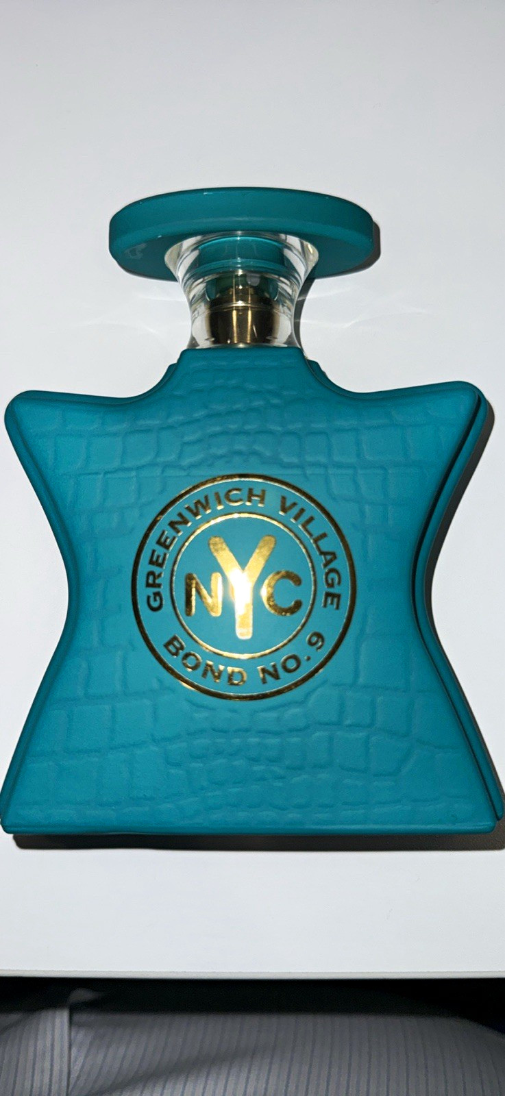 Bond No. 9 Greenwich Village Eau de Parfum Spray, 3.3 fl oz / 100 mL Bond No. 9 Greenwich Village Eau de Parfum Spray, 3.3 fl oz / 100 mL