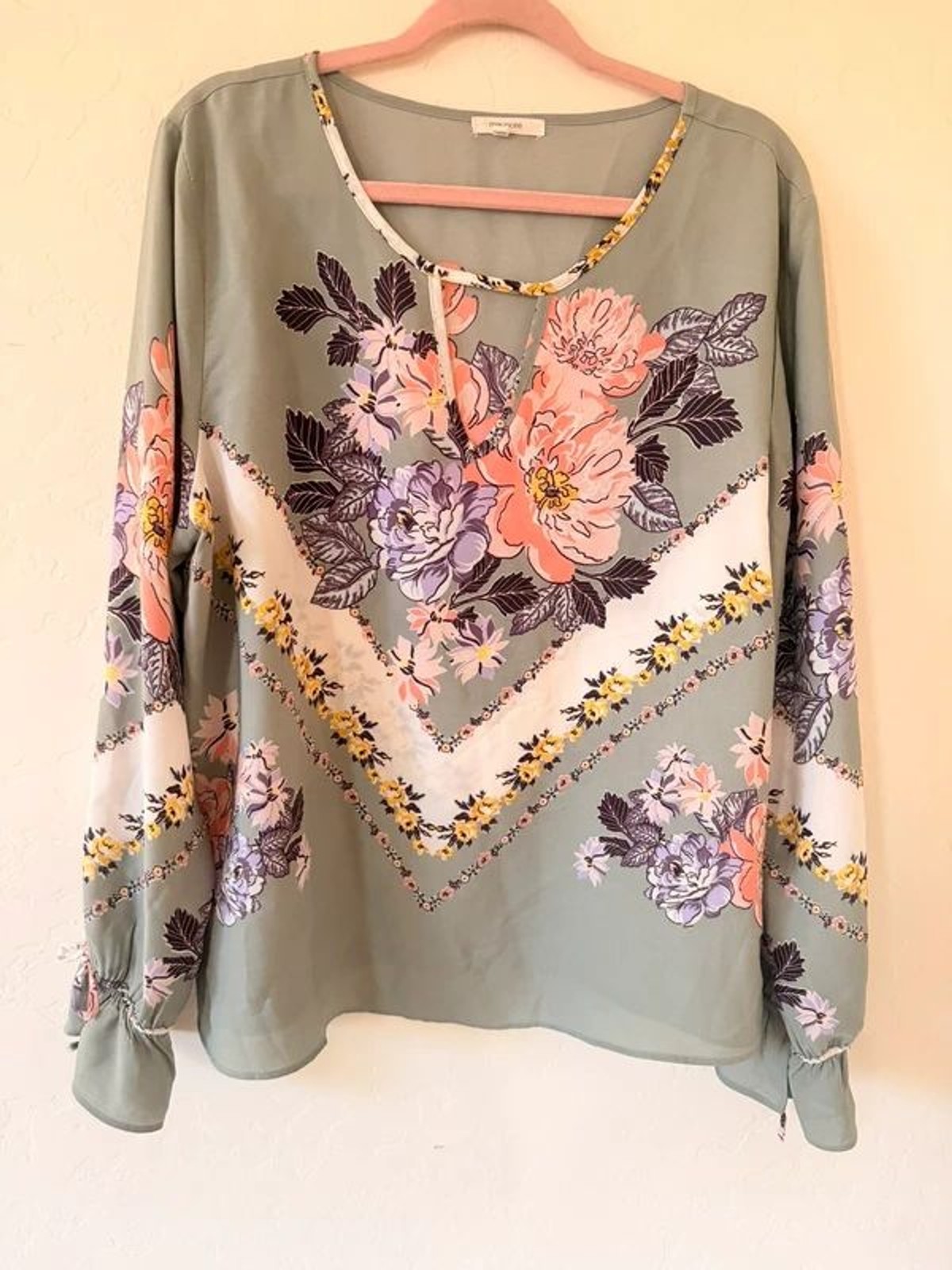 Maurice’s Floral Tie Blouse Size XXL