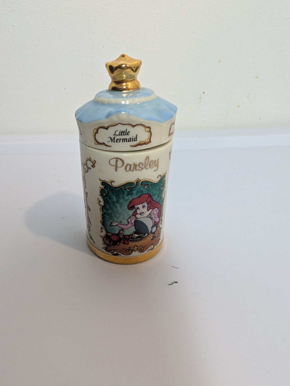 Lenox 1995 Disney The Little Mermaid Ariel Parsley Spice Jar Collection Lenox 1995 Disney The Little Mermaid Ariel Parsley Spice Jar Collection