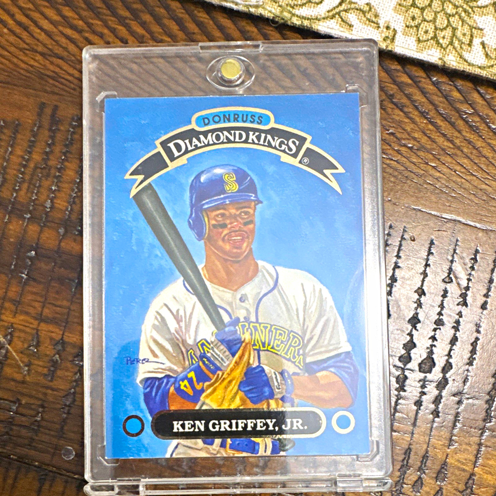 Donruss 1993 Diamond Kings Ken Griffey Jr Insert DK-1 Seattle Mariners Donruss 1993 Diamond Kings Ken Griffey Jr Insert DK-1 Seattle Mariners