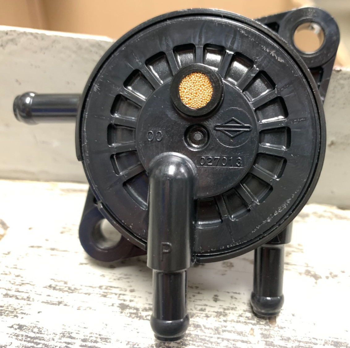 New OEM Genuine Briggs & Stratton Mechanical Fuel Pump 808656 New OEM Genuine Briggs & Stratton Mechanical Fuel Pump 808656