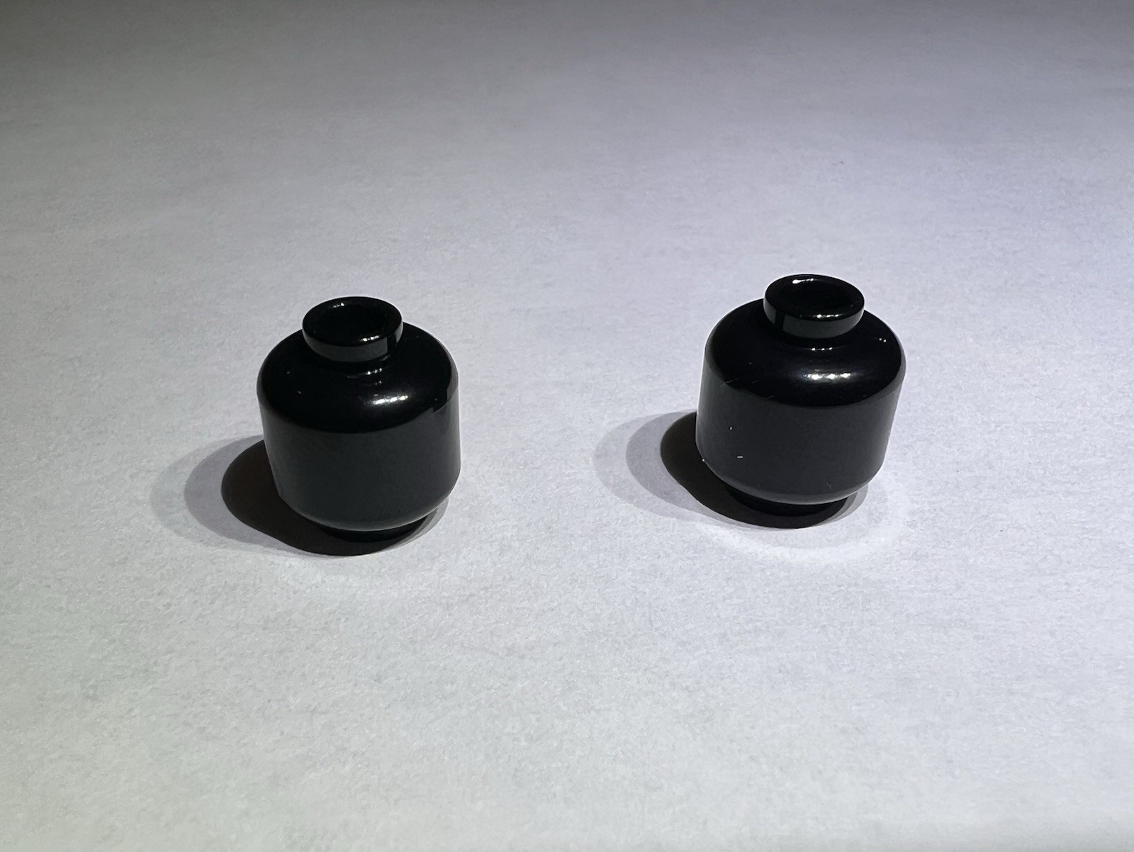 Lego Lot Of 2 Black Minifigure Heads Head Solid Plain Black Mini New City Part Lego Lot Of 2 Black Minifigure Heads Head Solid Plain Black Mini New City Part