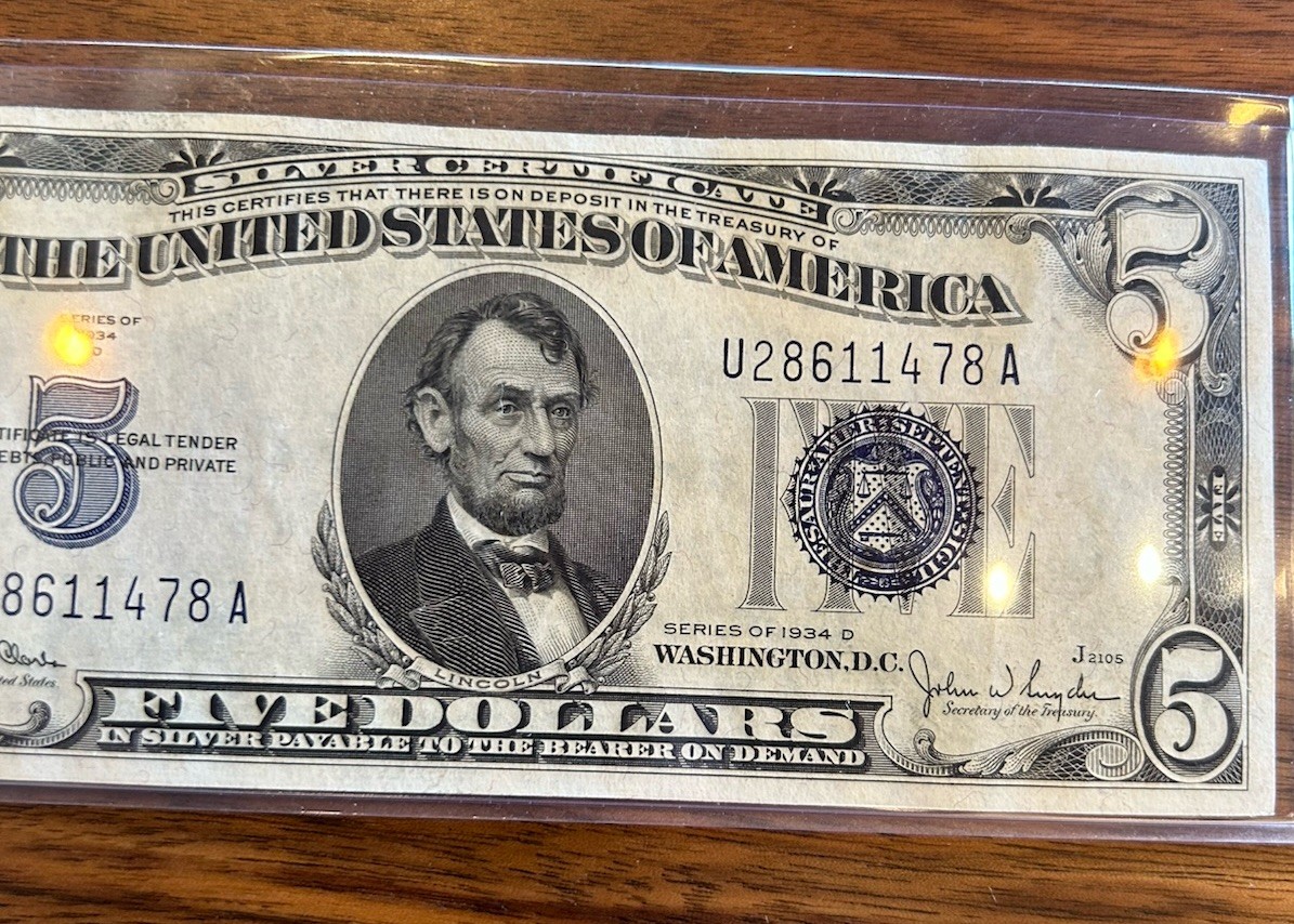 1934 D $5 Silver Certificate In AU Crisp Condition Blue Seal Dollar. 1934 D $5 Silver Certificate In AU Crisp Condition Blue Seal Dollar.