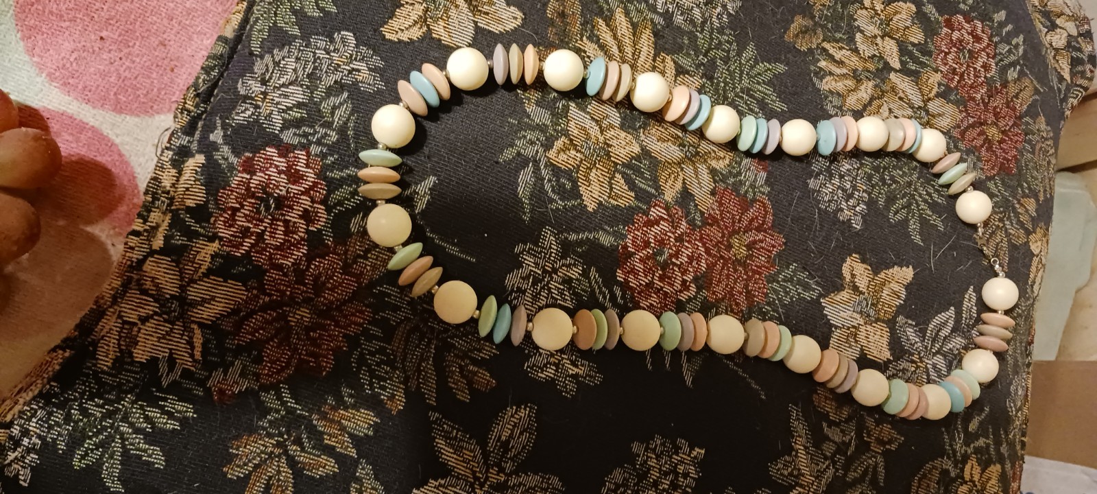 Vintage 1970s Sarah Coventry Bohemian Beaded Necklace Matte Pastel Disc Chunky S