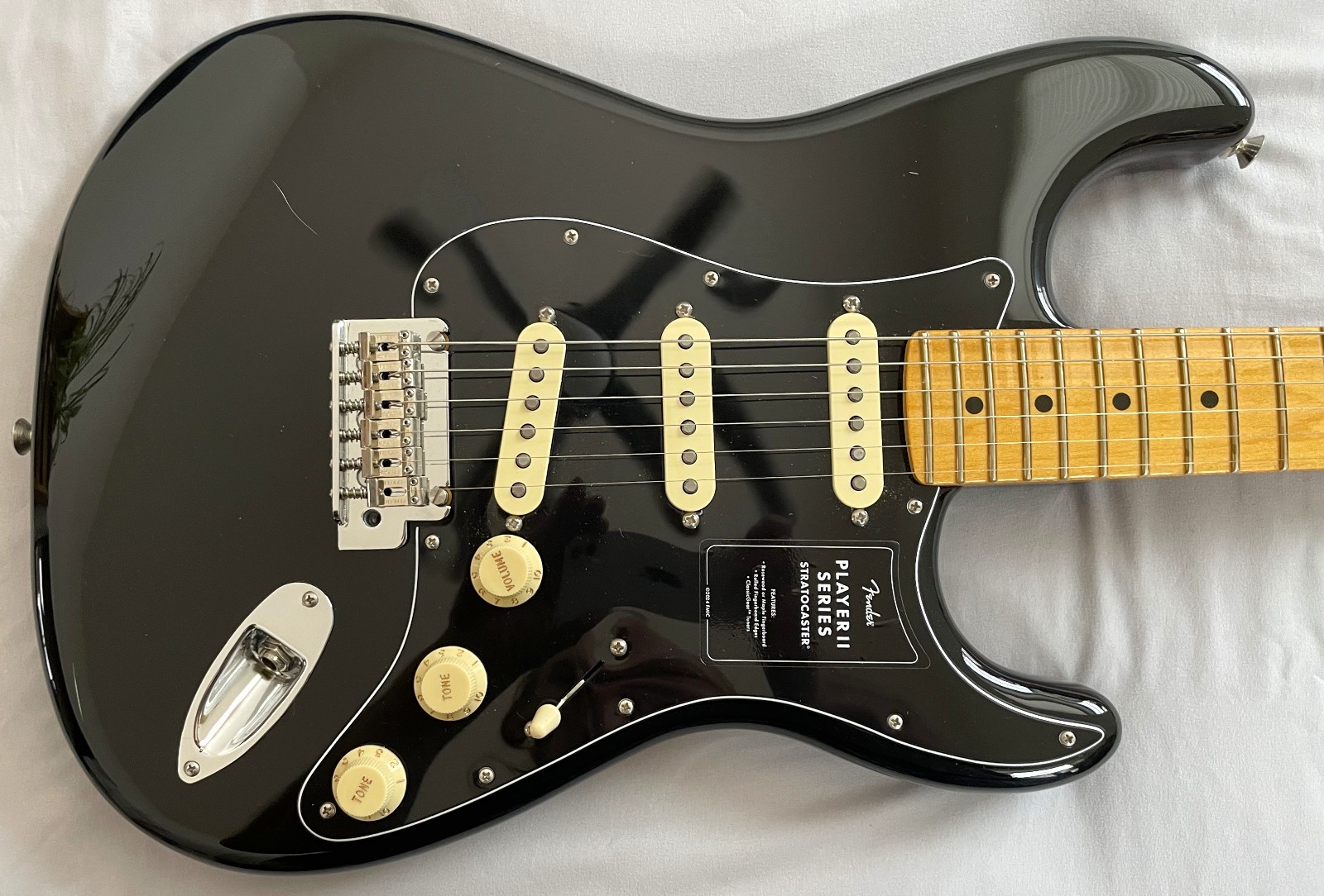 2024 Fender Player II Stratocaster Maple Fingerboard Electric Guitar Black