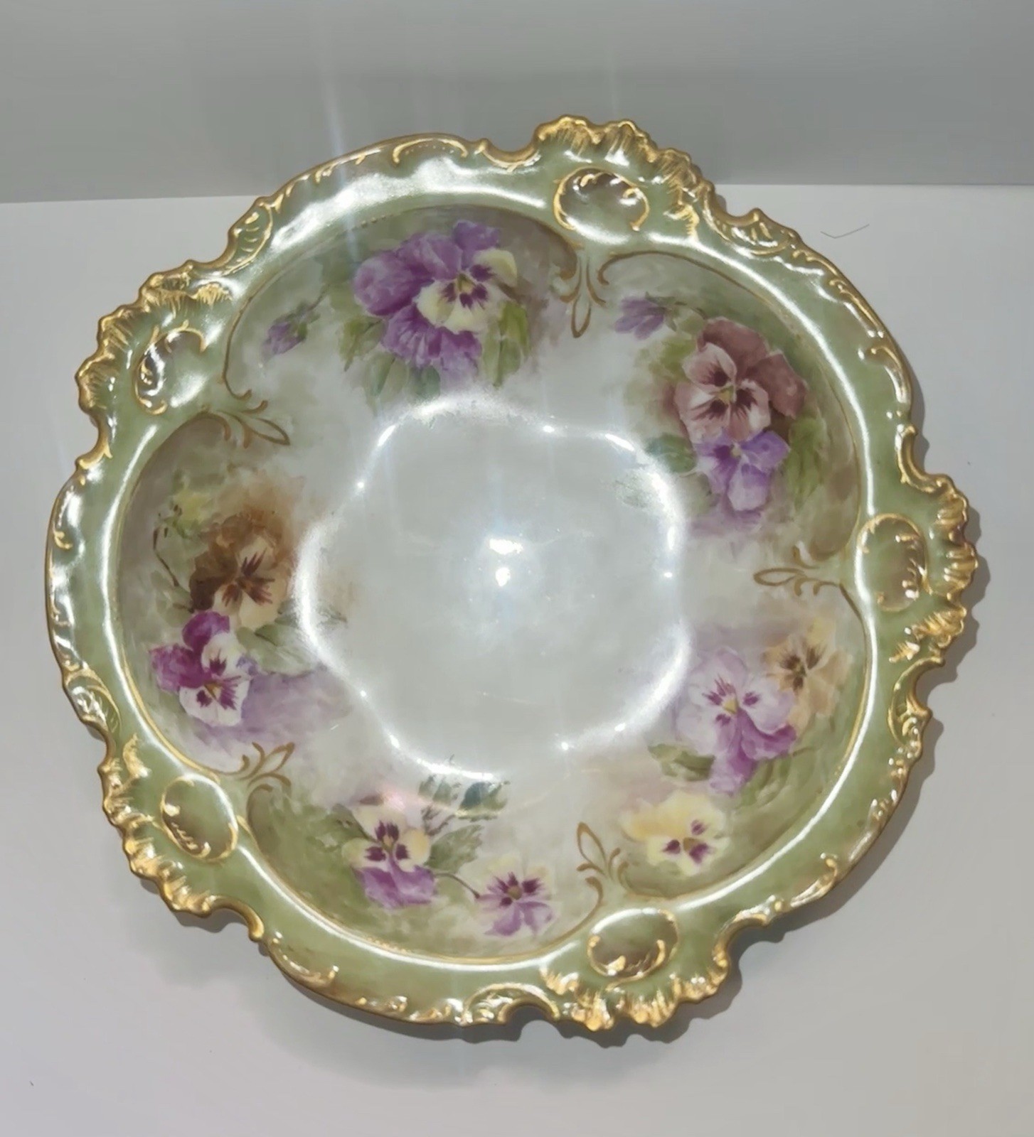 Antique Elite Limoges France Bawo Dotter Pansy Bowl Gold Gilt Dated 1900 Antique Elite Limoges France Bawo Dotter Pansy Bowl Gold Gilt Dated 1900