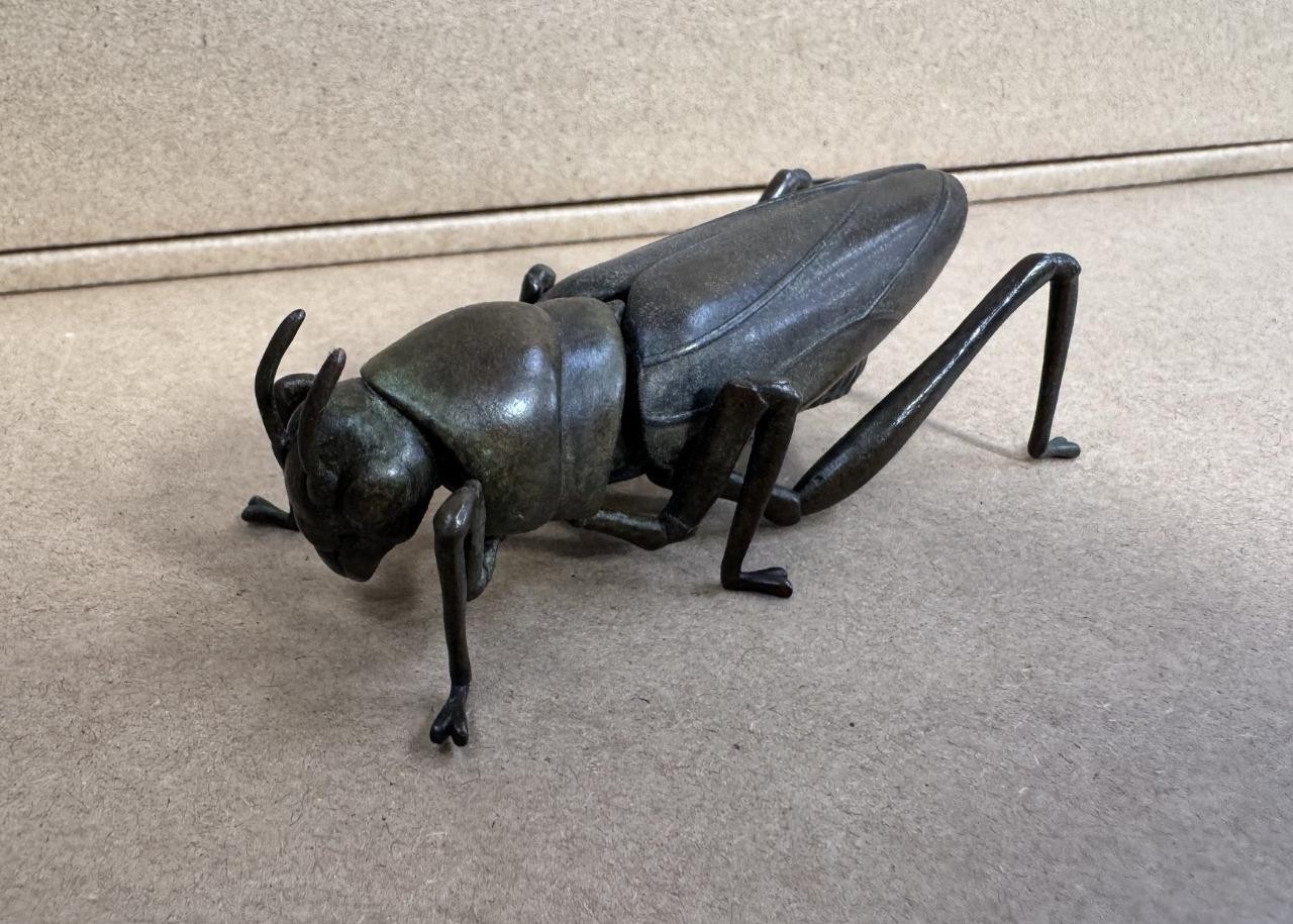 Bronze Grasshopper Insect - Signed - Articulated Moving Parts - Okimono Japanese