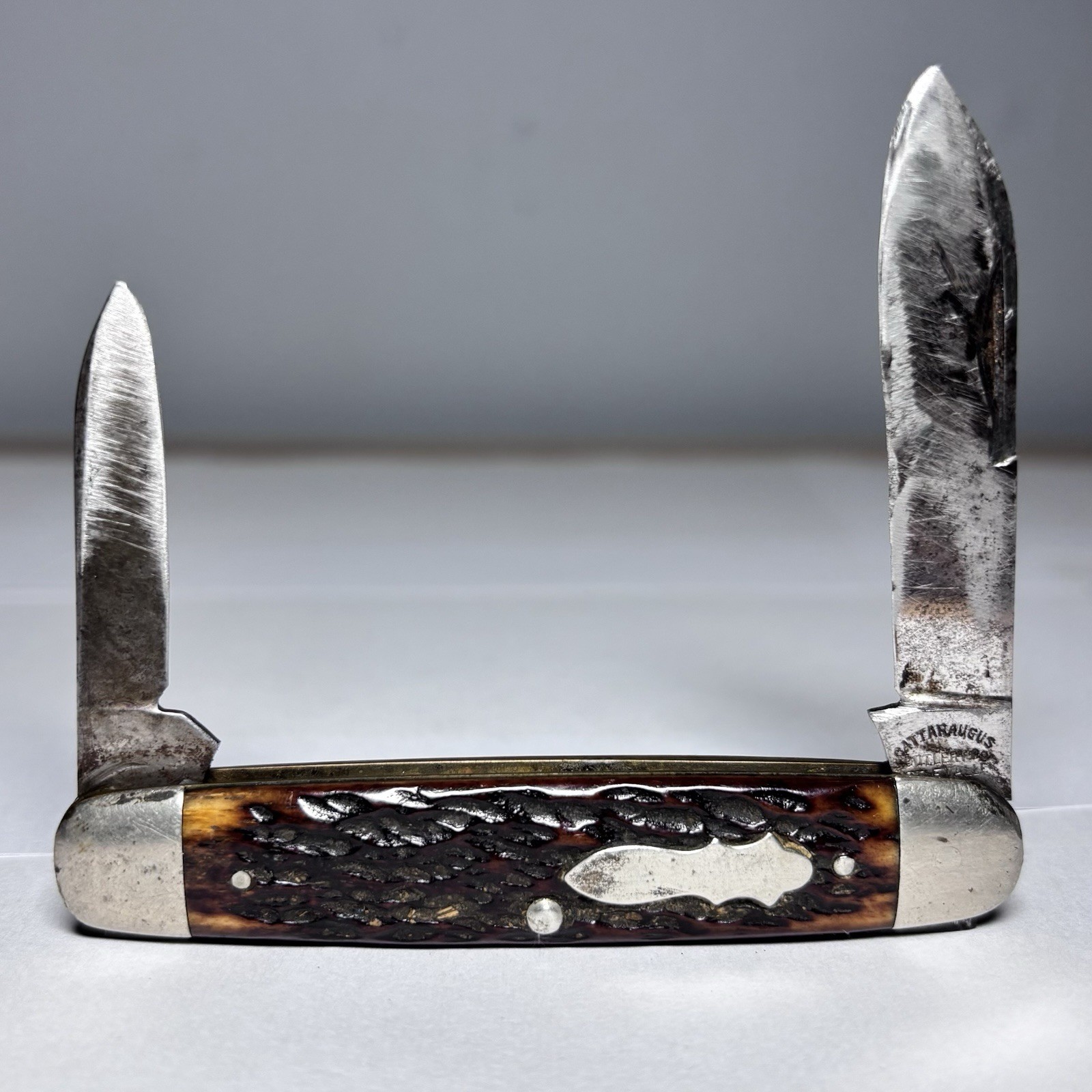 Vintage Cattaraugus 22589 Jigged Handle 2-Blade Pocket Knife Little Valley NY