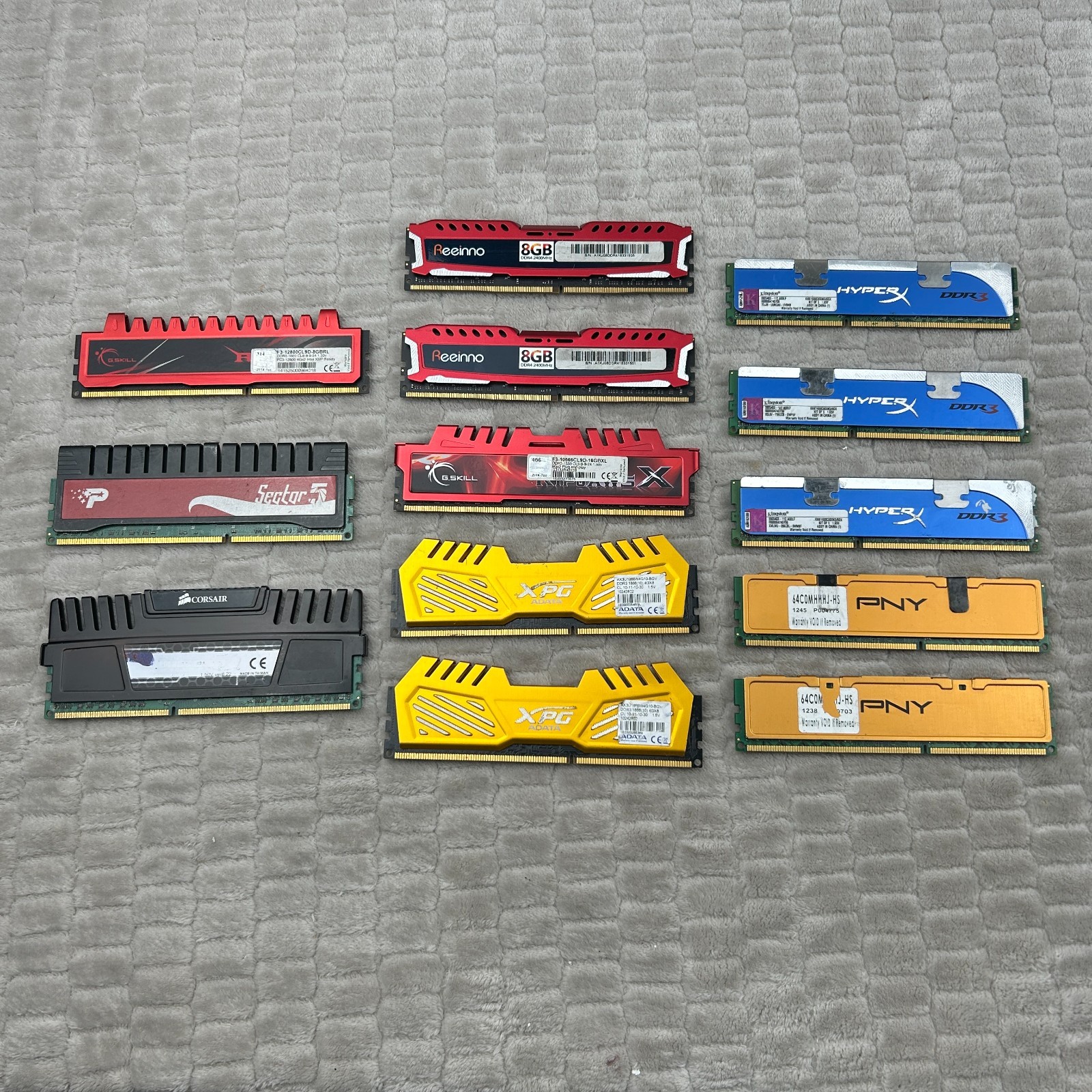 PC Ram Lot G.SKILL RipjawsX DDR3-1333 8GB Corsair HyperX XPG 13 UNTESTED PC Ram Lot G.SKILL RipjawsX DDR3-1333 8GB Corsair HyperX XPG 13 UNTESTED