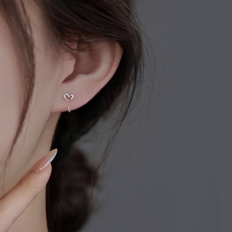 Women\'s mini Irregular Hollowed Out Heart Earring Fashionable Ear Hooks Copper