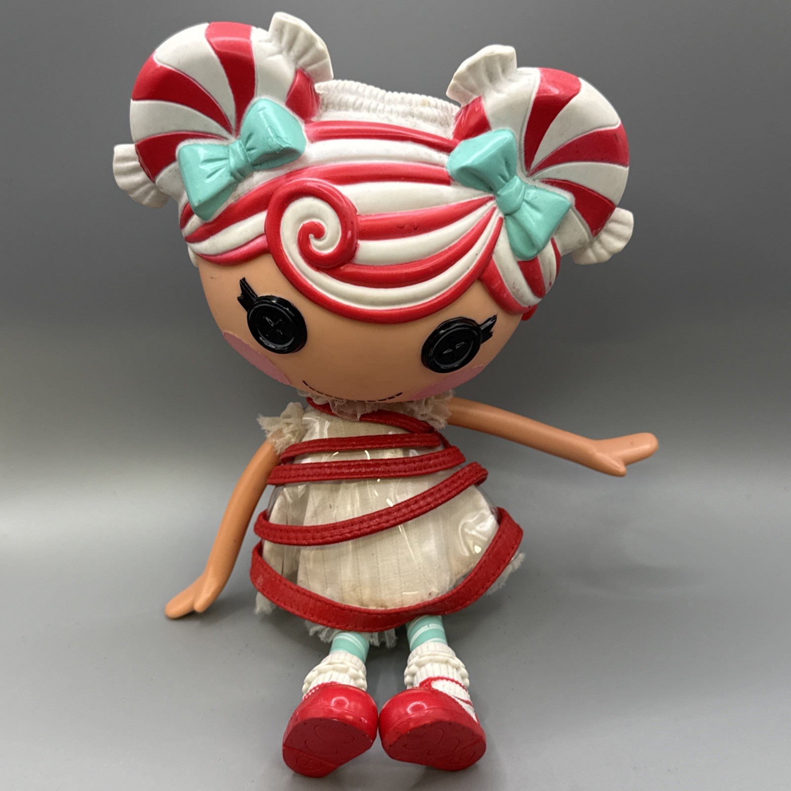 Lalaloopsy Mint E. Stripes Peppermint Doll 12-inch MGA Entertainment 2013 Lalaloopsy Mint E. Stripes Peppermint Doll 12-inch MGA Entertainment 2013