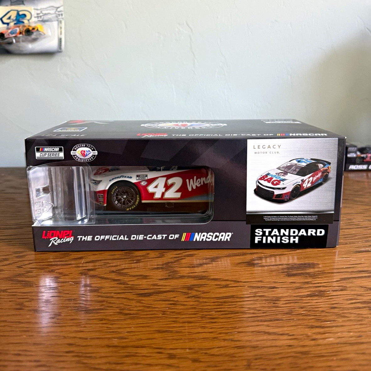 Lionel Racing 1:24 NASCAR Cup Legacy Motor Club #42 2023 Camaro ZL1 Diecast