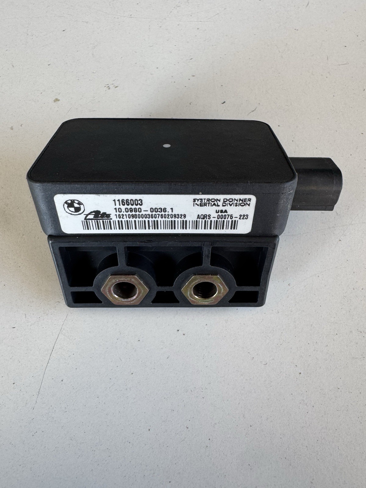 2000 2001 BMW E46 Z3 YAW RATE SPEED SENSOR 1166003 WHITE LABEL OEM 2000 2001 BMW E46 Z3 YAW RATE SPEED SENSOR 1166003 WHITE LABEL OEM