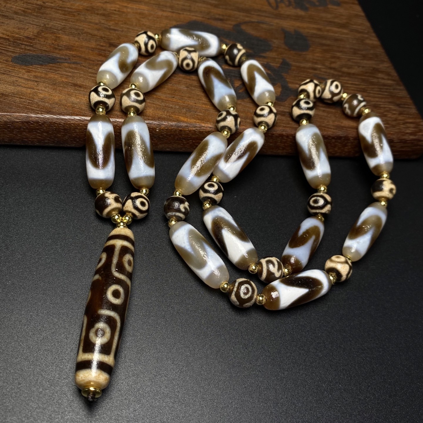 Tibetan Old 9 Eye Dzi Tiger Tooth Multi Treasure Necklace Beads A173