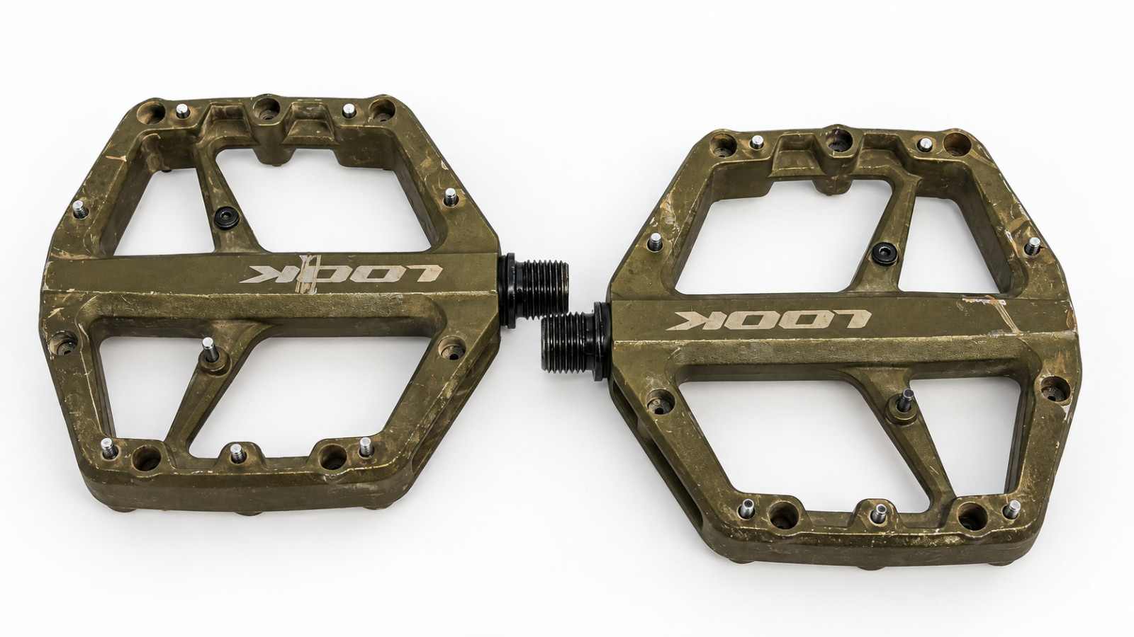 LOOK Trail Roc Flat Platform Pedals – MTB Gravel Bike – Olive/Gold – Used metal LOOK Trail Roc Flat Platform Pedals – MTB Gravel Bike – Olive/Gold – Used metal