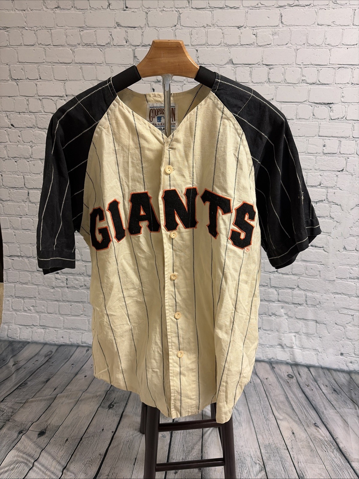 Vintage - Willie Mays #24 Cooperstown Collection Jersey