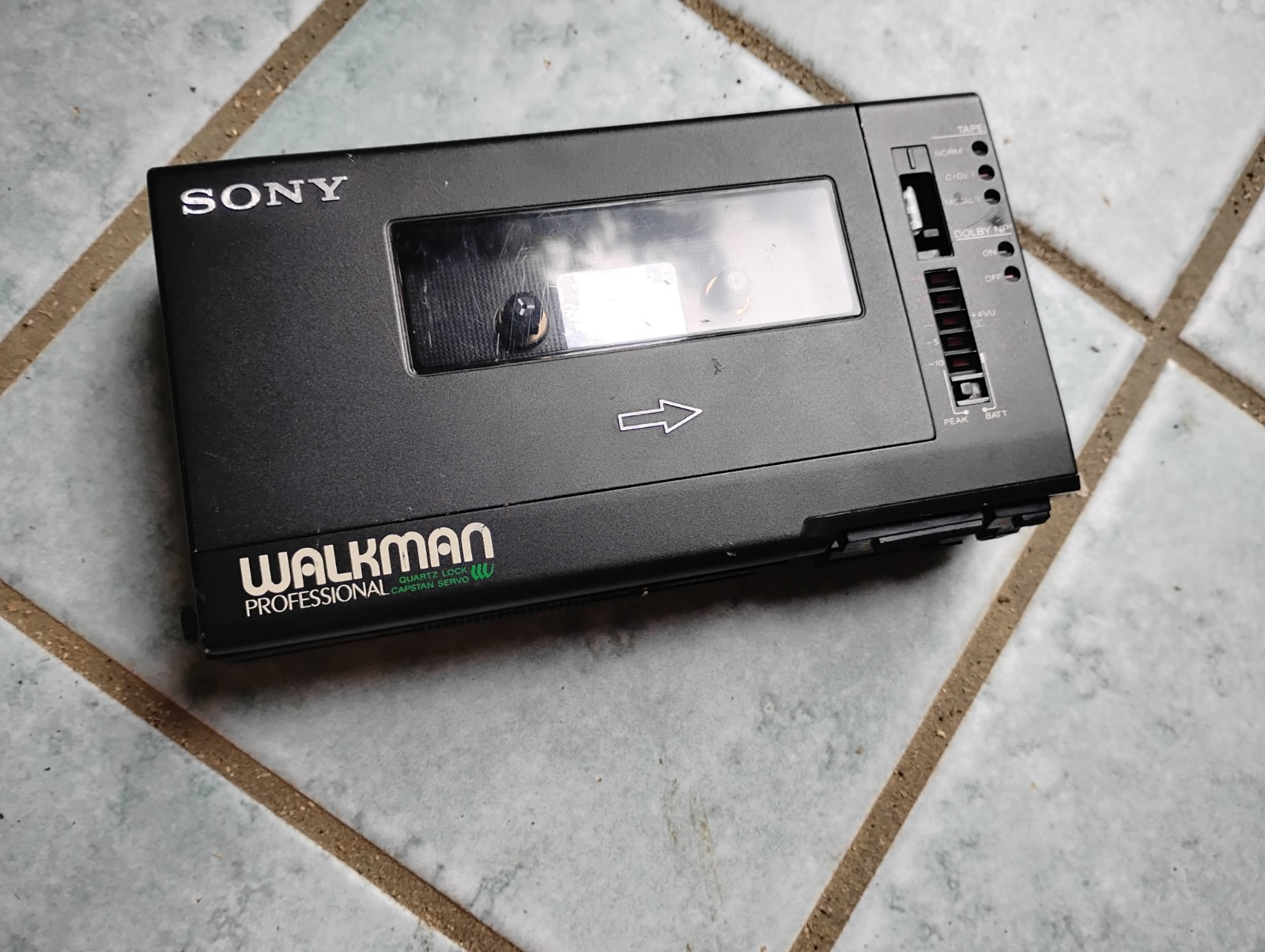 FirstDecentOfferTakesIT Sony WM-D6 Walkman Professional Cassette Recorder Player
