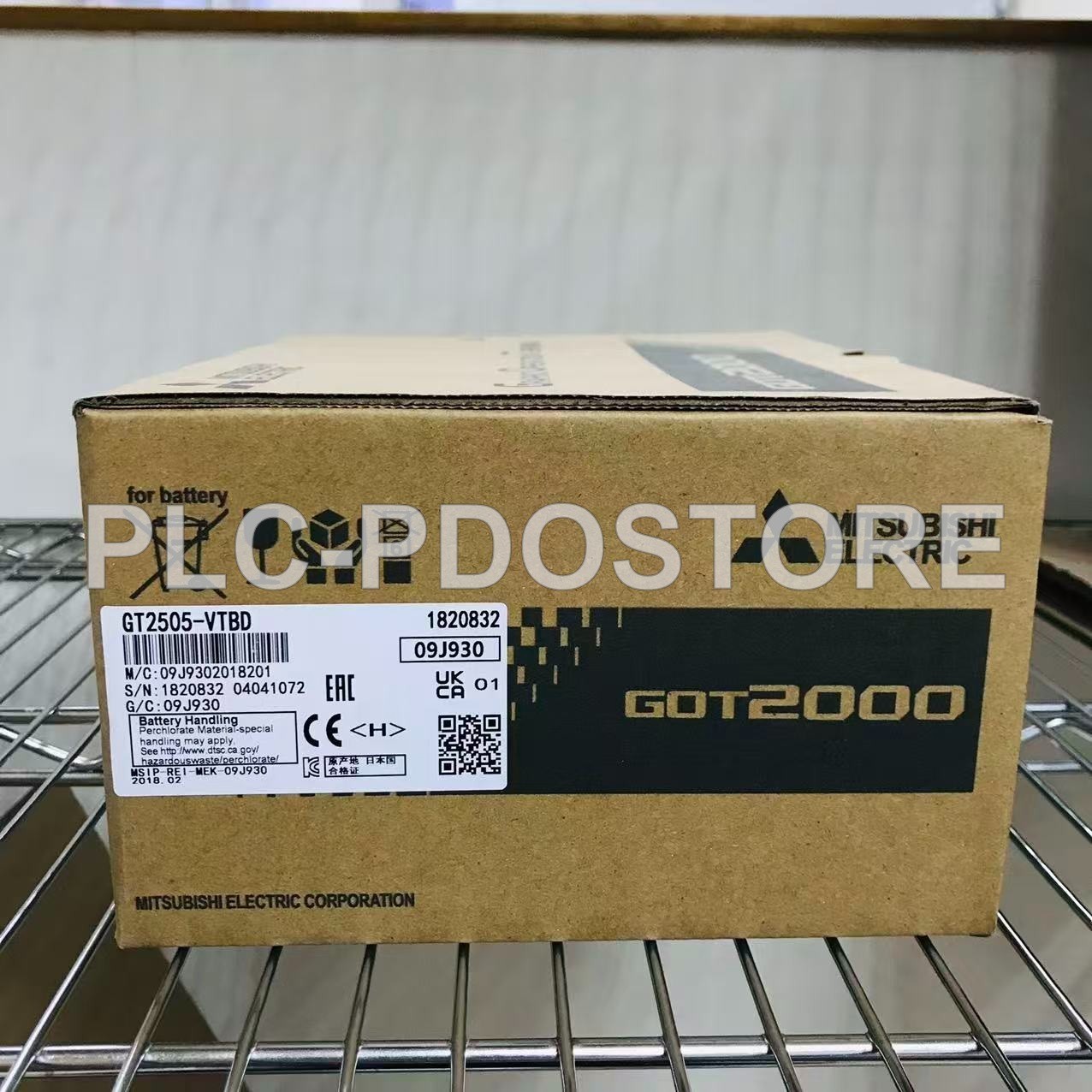 New MITSUBISHI GT2505-VTBD HMI Touch Panel GT2505VTBD In Box Fast Shipping New MITSUBISHI GT2505-VTBD HMI Touch Panel GT2505VTBD In Box Fast Shipping