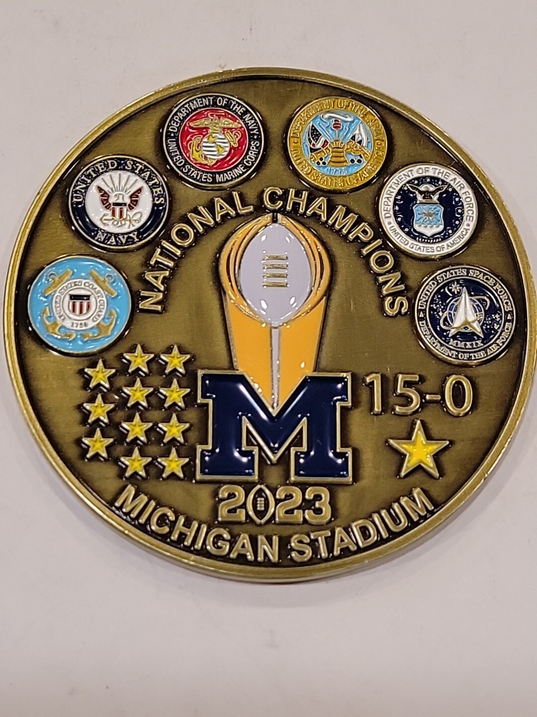 RARE UNIVERSITY OF MICHIGAN VETERAN OF THE GAME COIN RARE UNIVERSITY OF MICHIGAN VETERAN OF THE GAME COIN