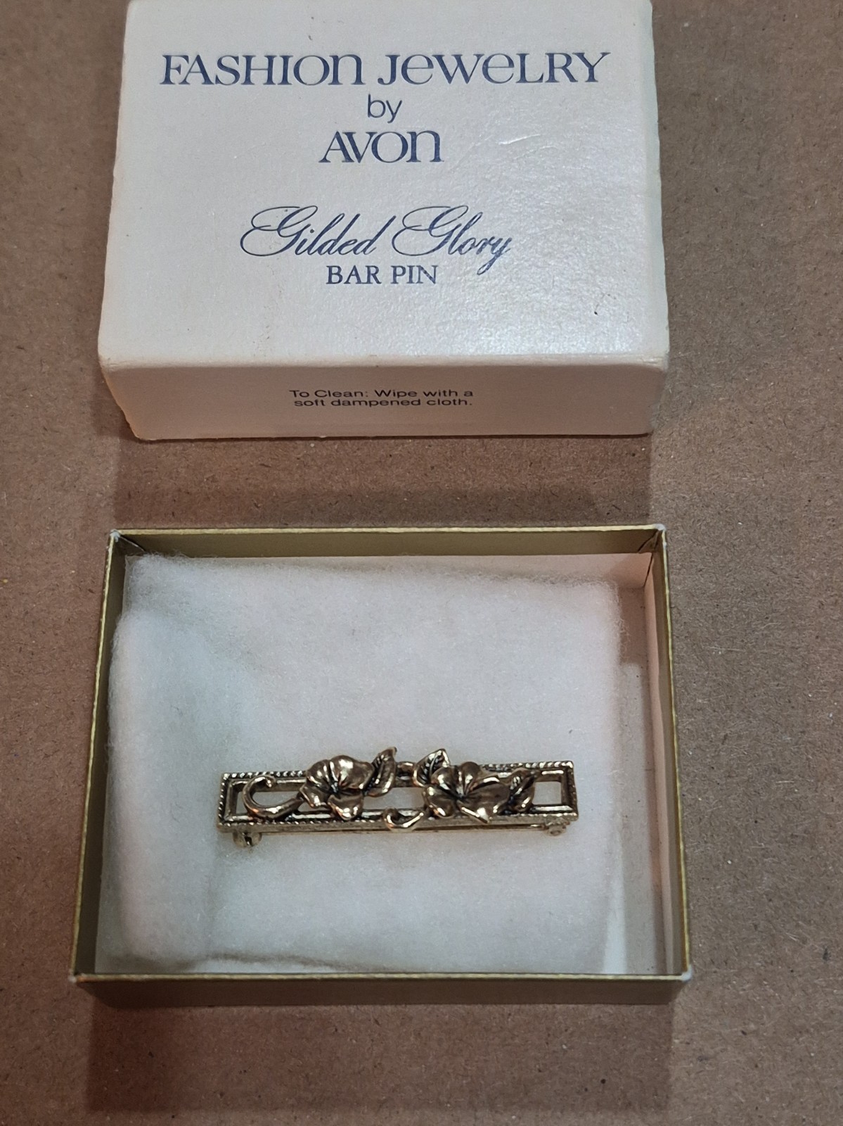 Vintage Avon Gilded Glory Gold-Tone Bar Pin Unused Original Box 1981 Jewelry 