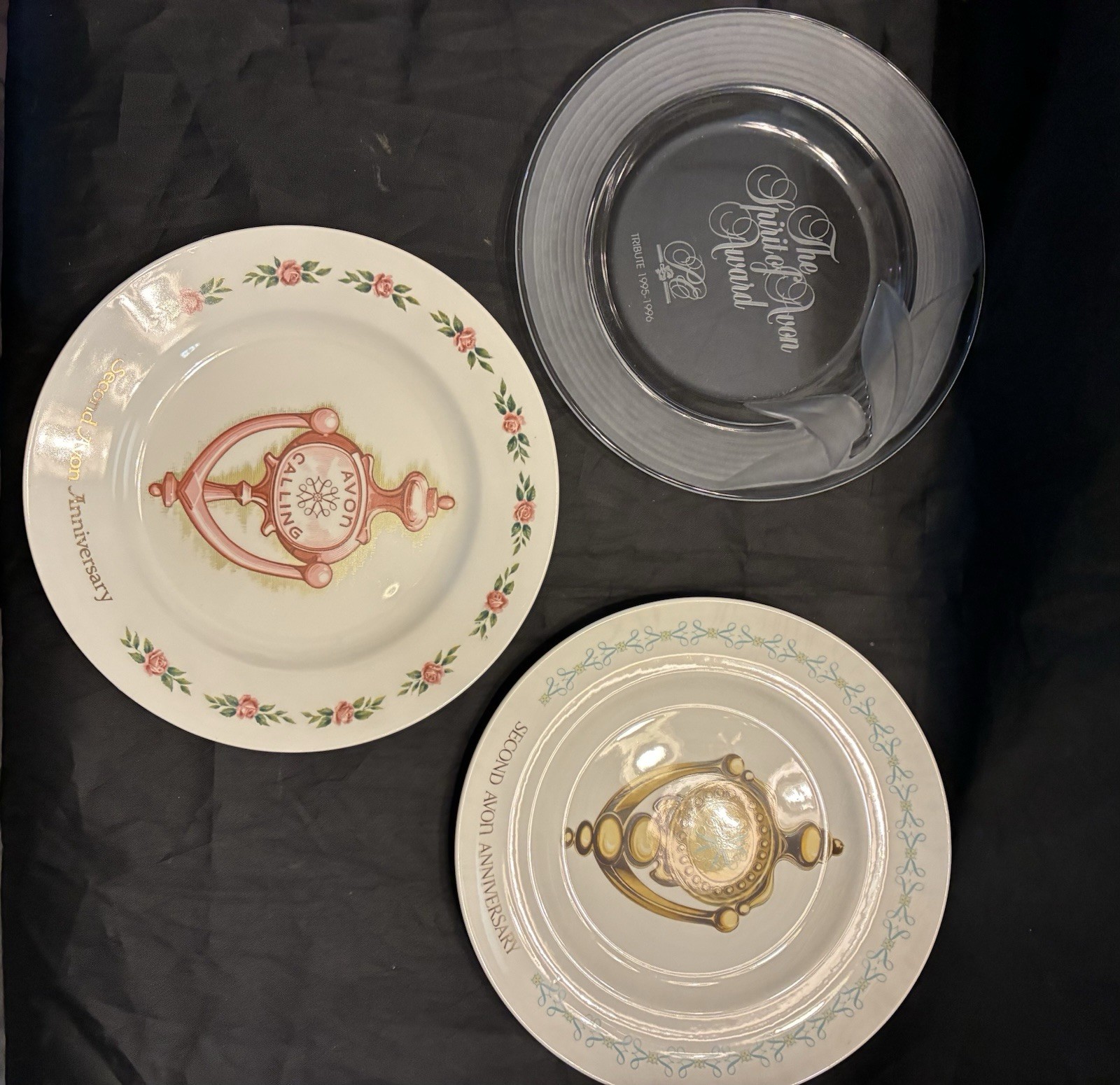 3 Vintage Avon Representative Second Anniversary Award  Plates 8