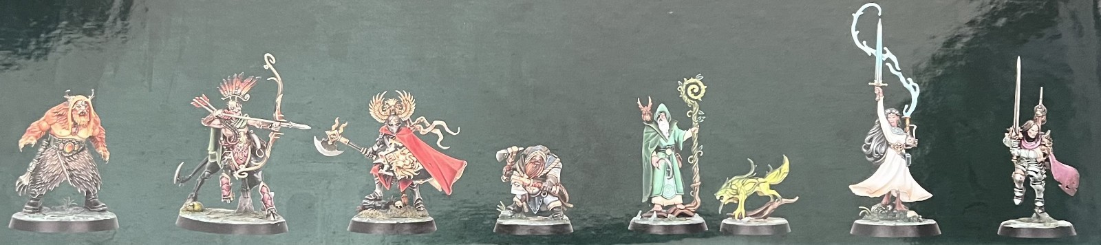 Warhammer Quest: Darkwater all 7 heroes.