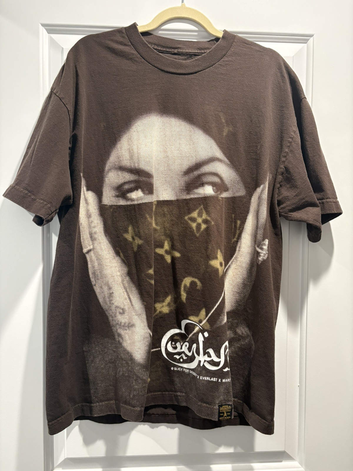 Rare VTG Dissizit x Everlast ‘Louis Hijab” Big Face T-Shirt Size XL Faded Brown