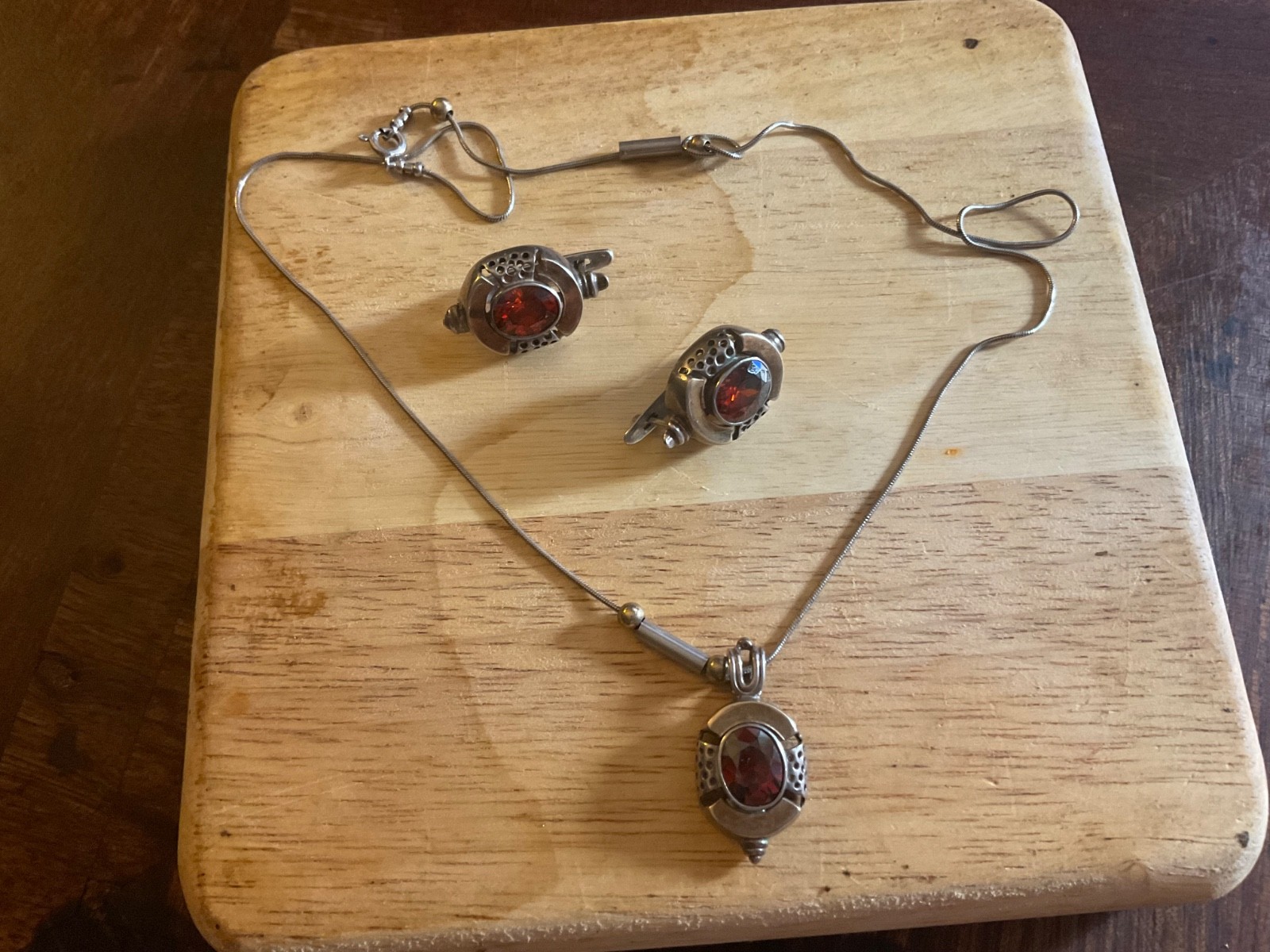 Antique 1950s russian silver & garnet set (neckless & earings) Antique 1950s russian silver & garnet set (neckless & earings)