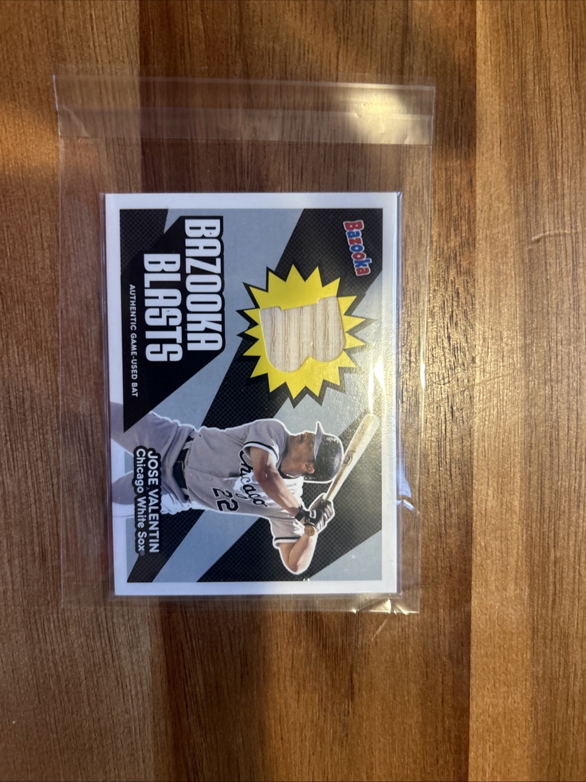 2005 Topps Bazooka - Bazooka Blasts Jose Valentin #BB-JV (MEM) 2005 Topps Bazooka - Bazooka Blasts Jose Valentin #BB-JV (MEM)