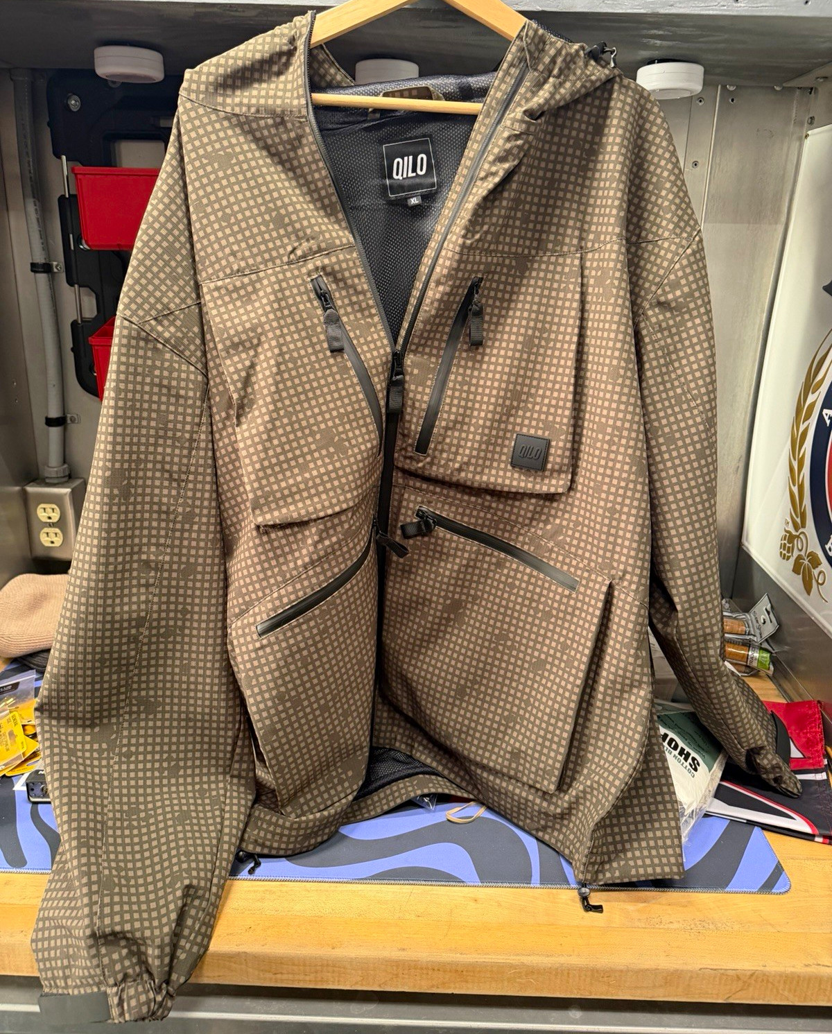 Qilo Tactical Nordwind WR Browning Jacket in DNC in XL Desert Night Camo NWOT Qilo Tactical Nordwind WR Browning Jacket in DNC in XL Desert Night Camo NWOT