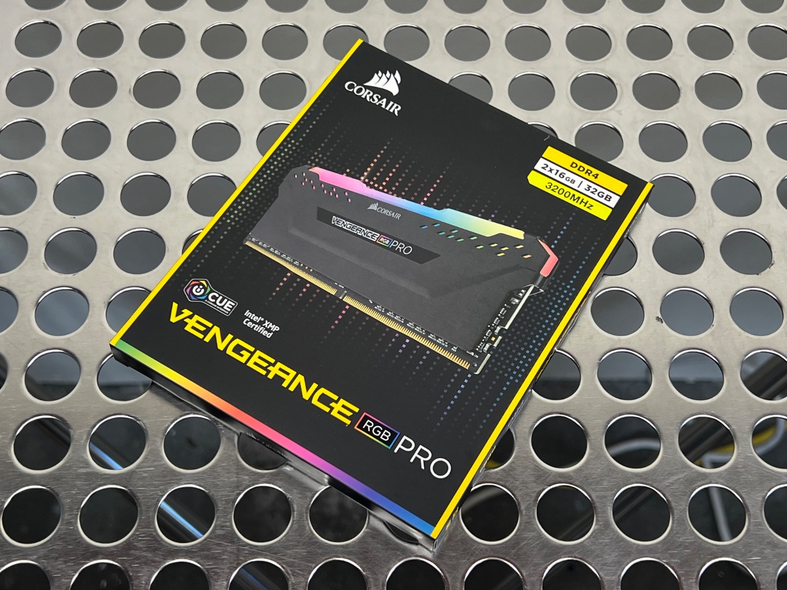 New CORSAIR Vengeance RGB PRO 32GB DDR4 3200MHz Memory Module (2x16 GB) CMW32G New CORSAIR Vengeance RGB PRO 32GB DDR4 3200MHz Memory Module (2x16 GB) CMW32G