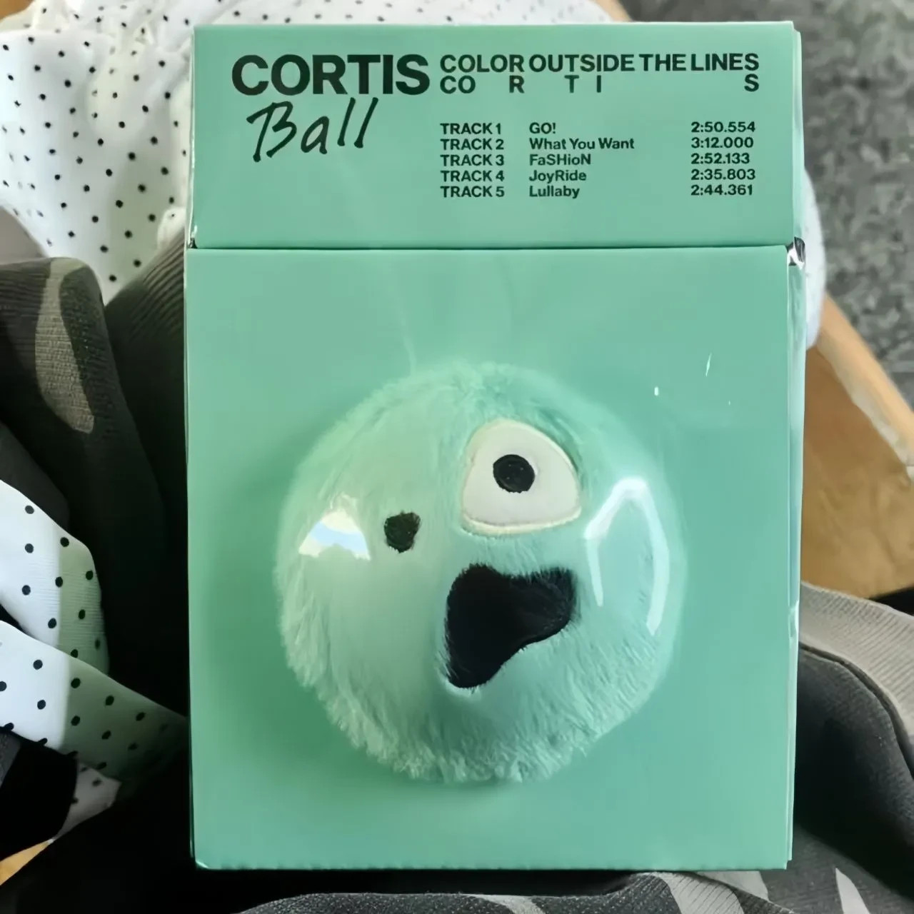 CORTIS - The 1st EP COLOR OUTSIDE THE LINES CORTIS Ball ver. BRAND NEW SEALED