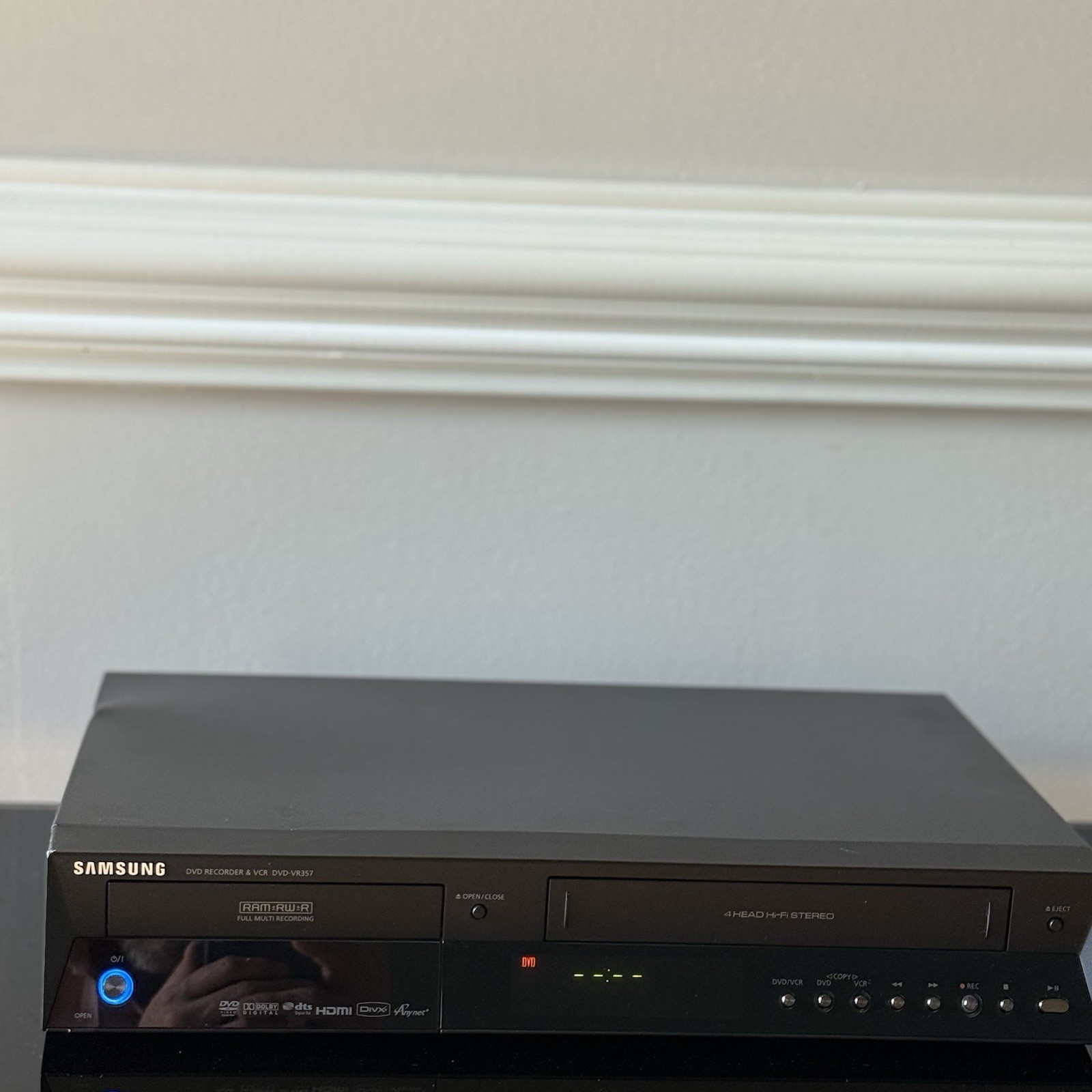 Samsung DVD-VR357 VHS VCR / DVD Recorder Combo Player TESTED - No Remote (HDMI)