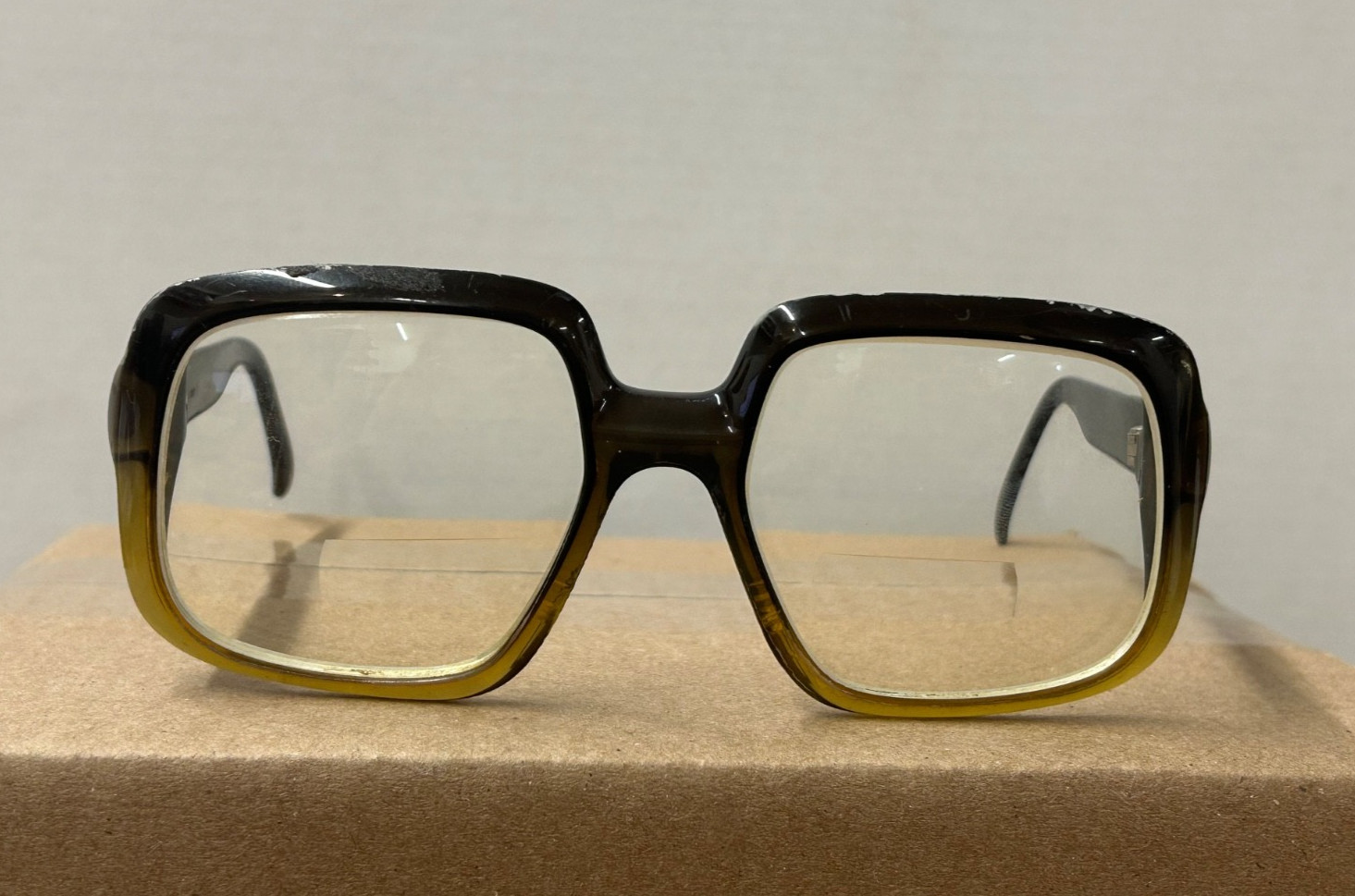 VTG 60s 70s BAUSCH & LOMB Eyeglasses Frames Oversize Square Gradient Brown 5 3/4 VTG 60s 70s BAUSCH & LOMB Eyeglasses Frames Oversize Square Gradient Brown 5 3/4