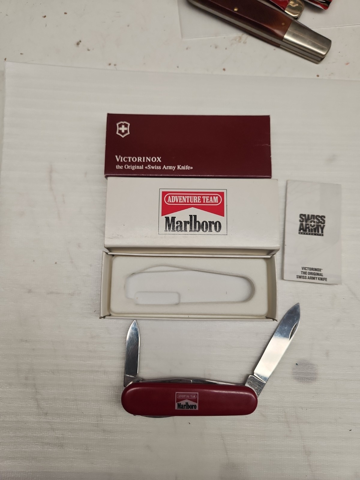 Vtg Victorinox Red Swiss Army Knife Marlboro Adventure Team 1990s w/ Box NEW